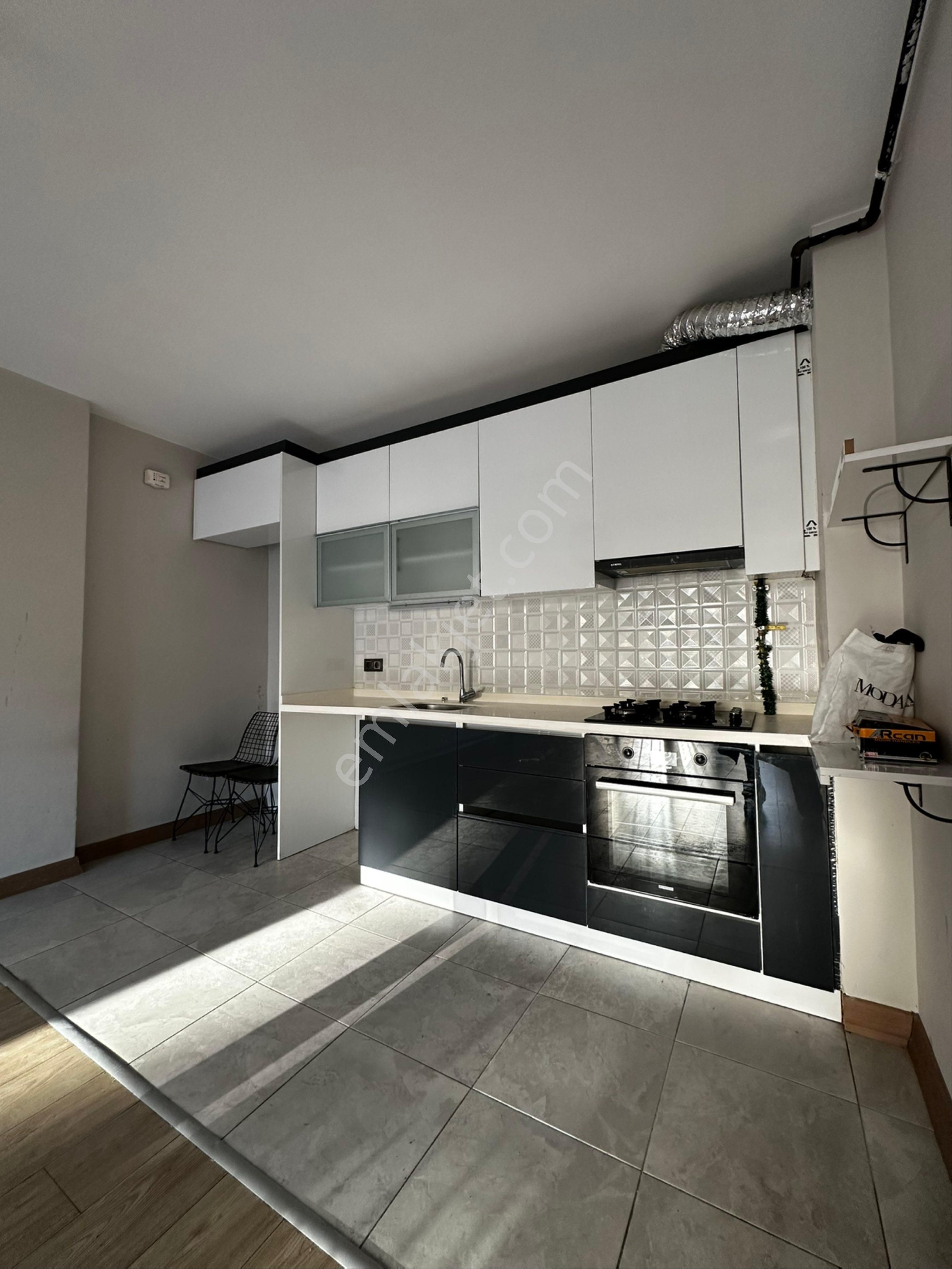 Tekbir Gayrimenkul Den Millet Bahçesi Yanı 2+1 Satılık - Görsel 2