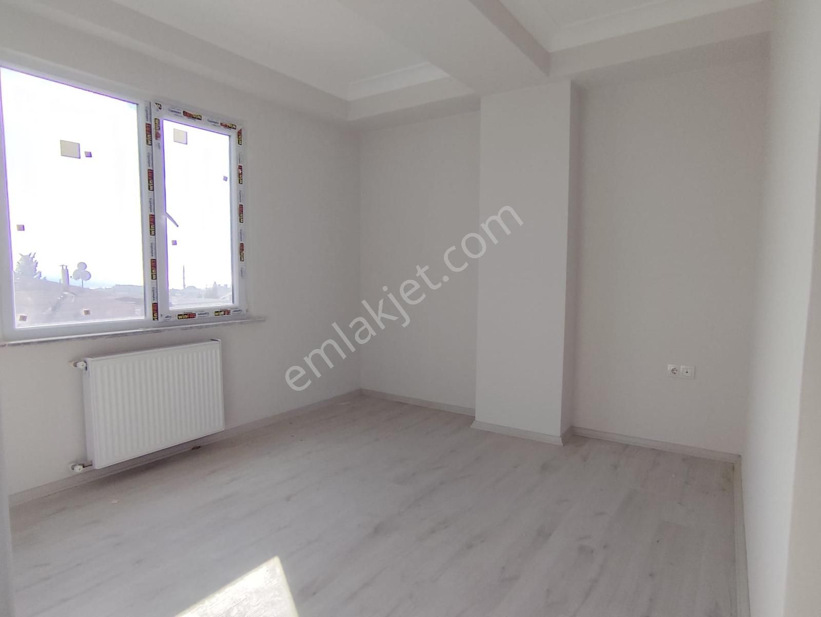 Mahir Emlak' Tan Asansörlü + Otoparklı 2+1 Arakat Sıfır Daire - Görsel 9
