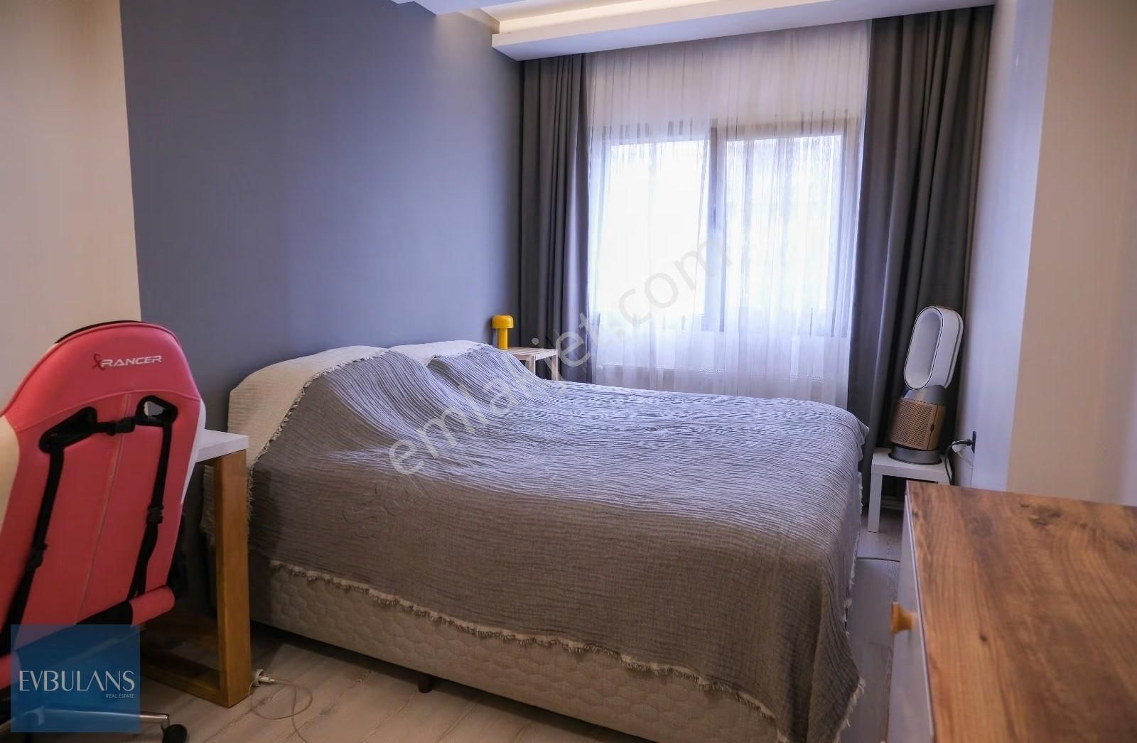 Girne Caddesine 50 Metre Ara Kat Önü Komple Açık Geniş 2+1 - Görsel 18