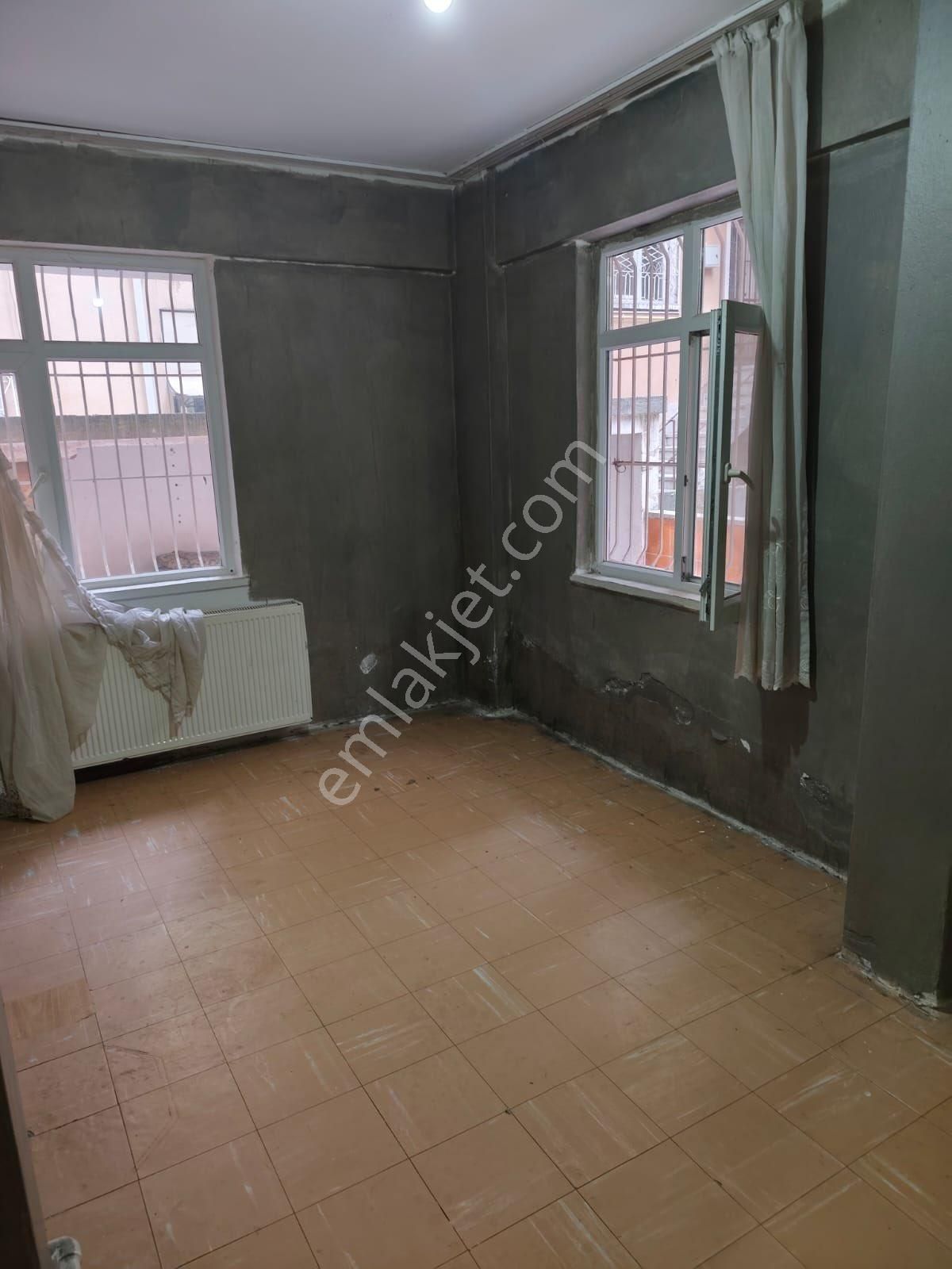 Rasathane Mahallesinde Bahce Kat Satılık Daire - Görsel 5