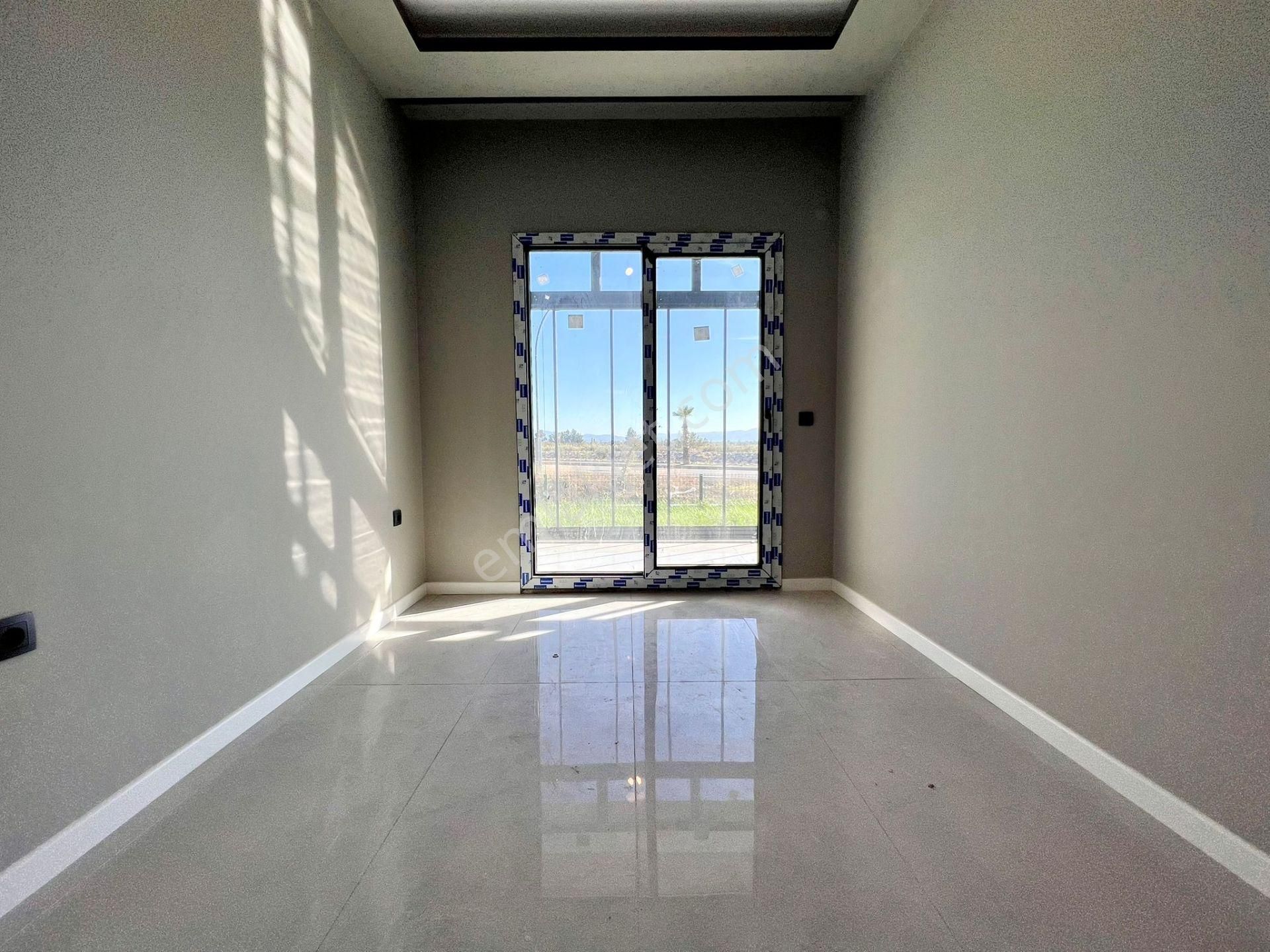 ꧁ay Emlaktan꧂akçay'da Müstakil Tadında Kendine Ait Bahçe Kullanımlı Ön Cephe Satılık 1+1 Lüks Daire - Görsel 24