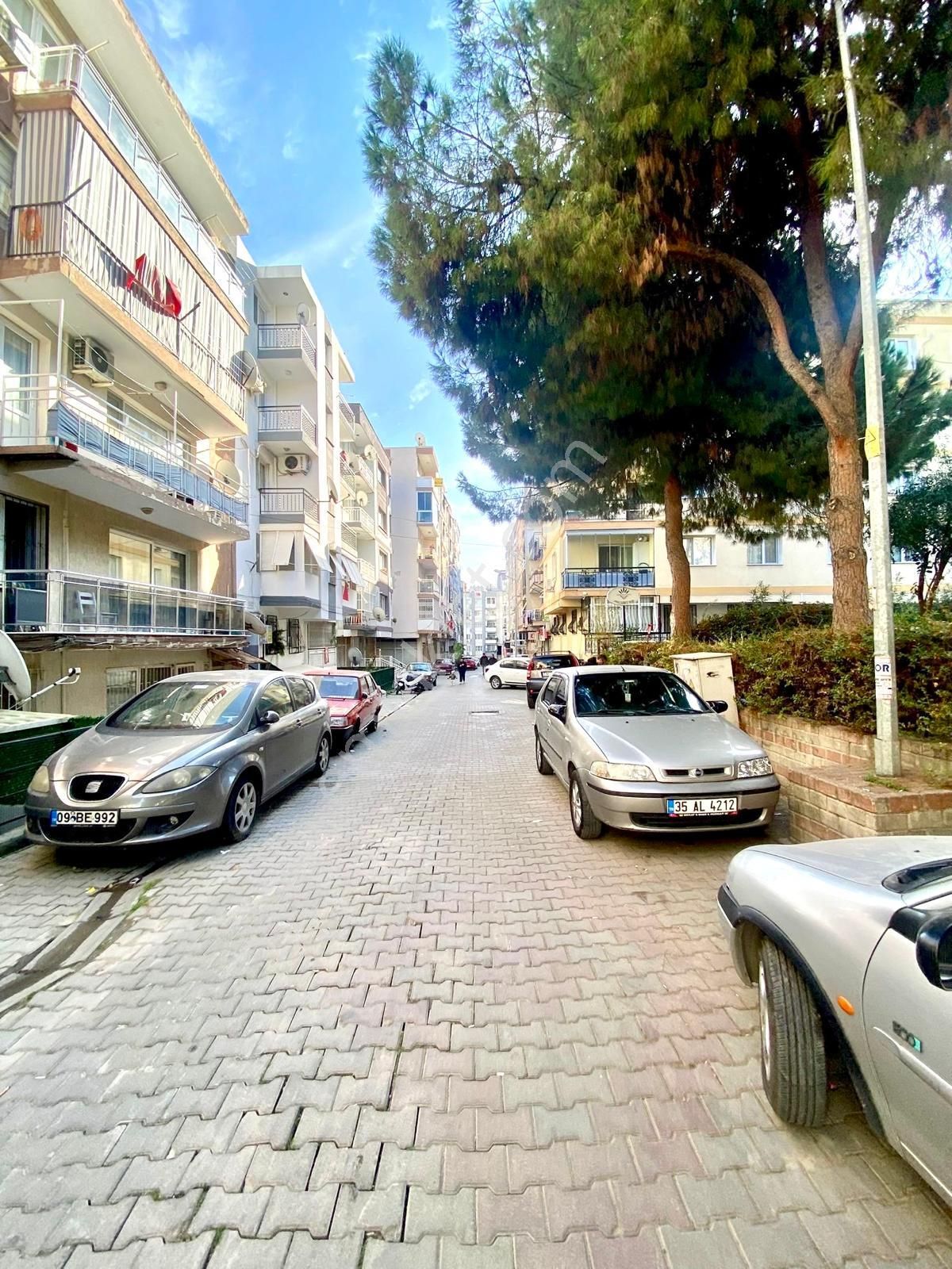 Zaimağa Caddesi 3+1 Doğalgazlı İçi Ful Yapılı - Görsel 14