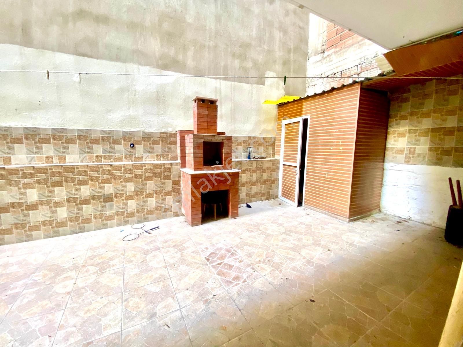 Zaimağa Caddesi 3+1 Doğalgazlı İçi Ful Yapılı - Görsel 9