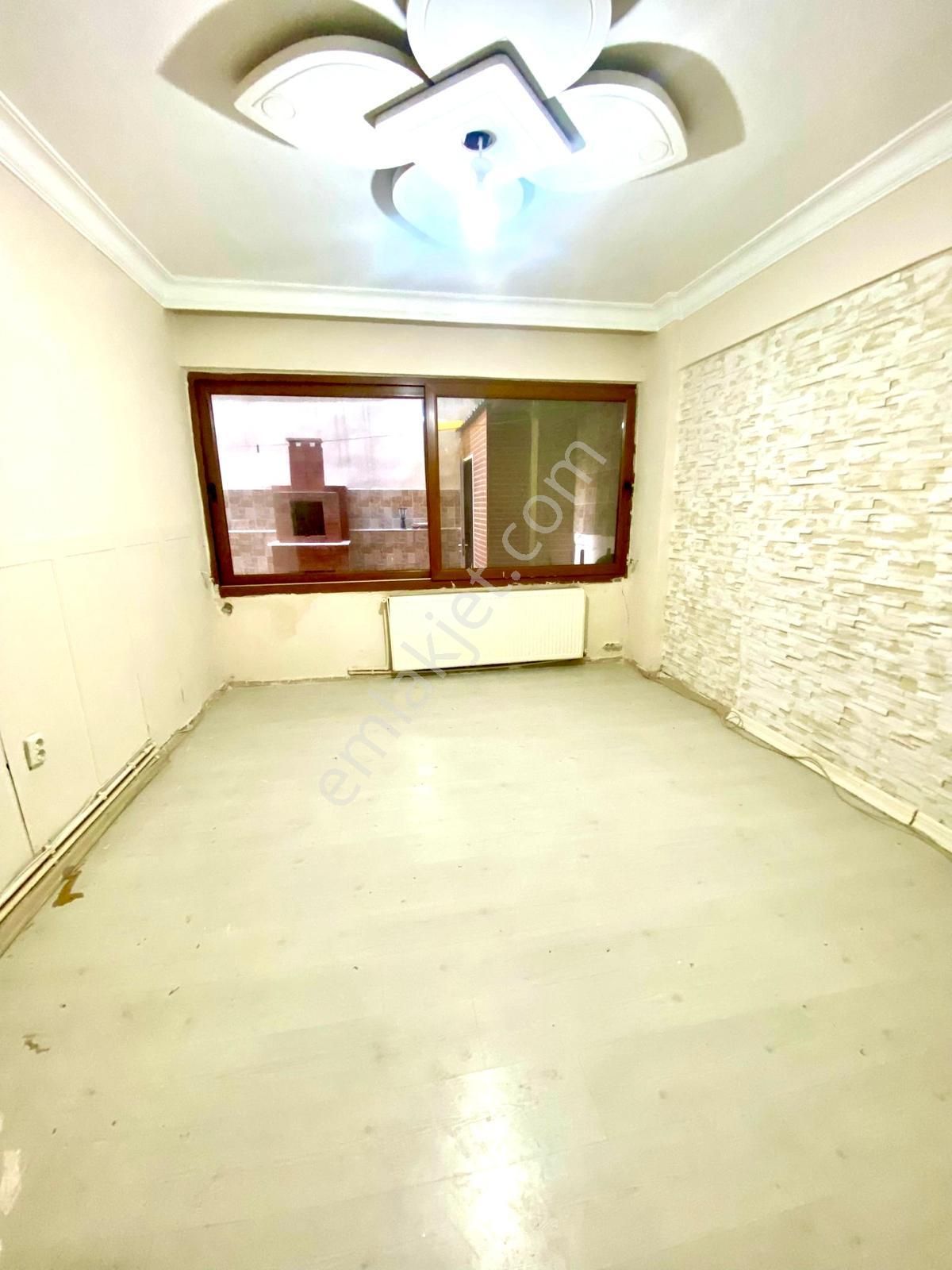 Zaimağa Caddesi 3+1 Doğalgazlı İçi Ful Yapılı - Görsel 21