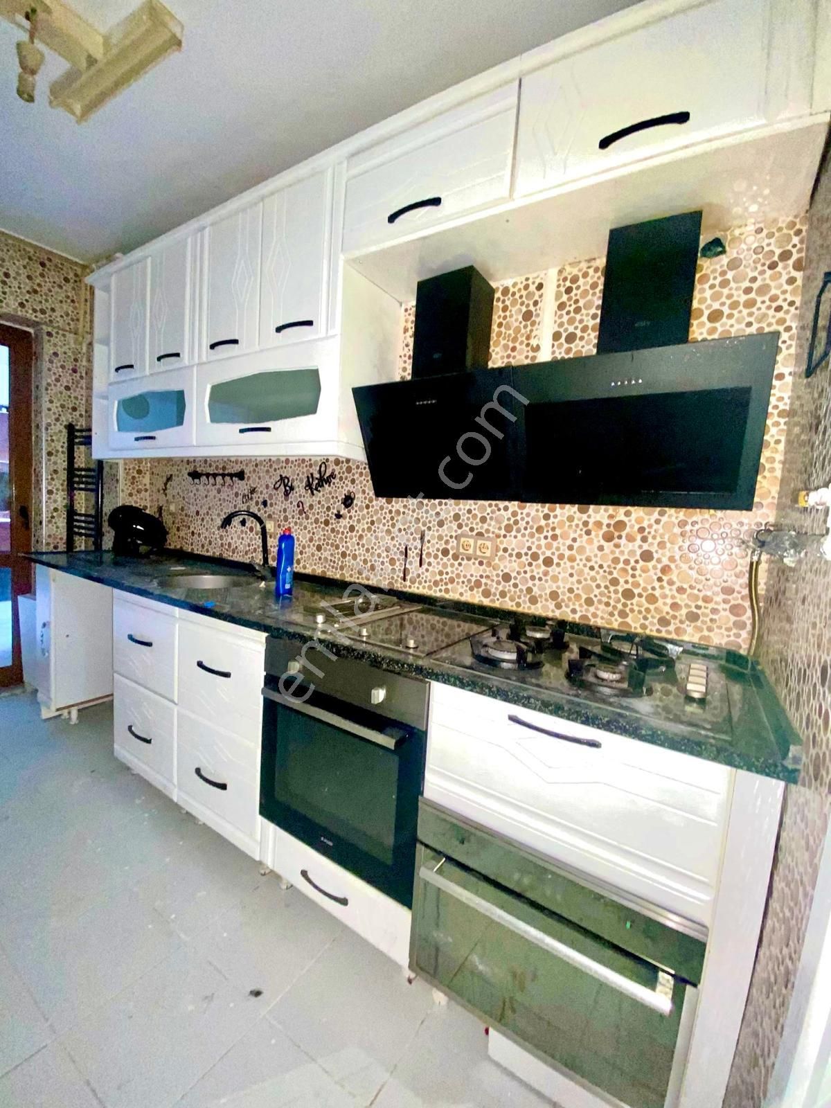 Zaimağa Caddesi 3+1 Doğalgazlı İçi Ful Yapılı - Görsel 23