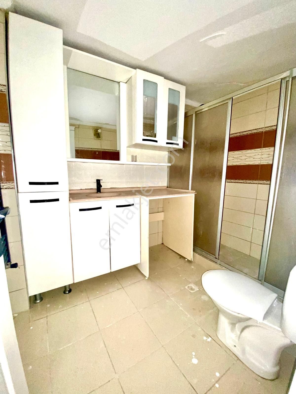 Zaimağa Caddesi 3+1 Doğalgazlı İçi Ful Yapılı - Görsel 16