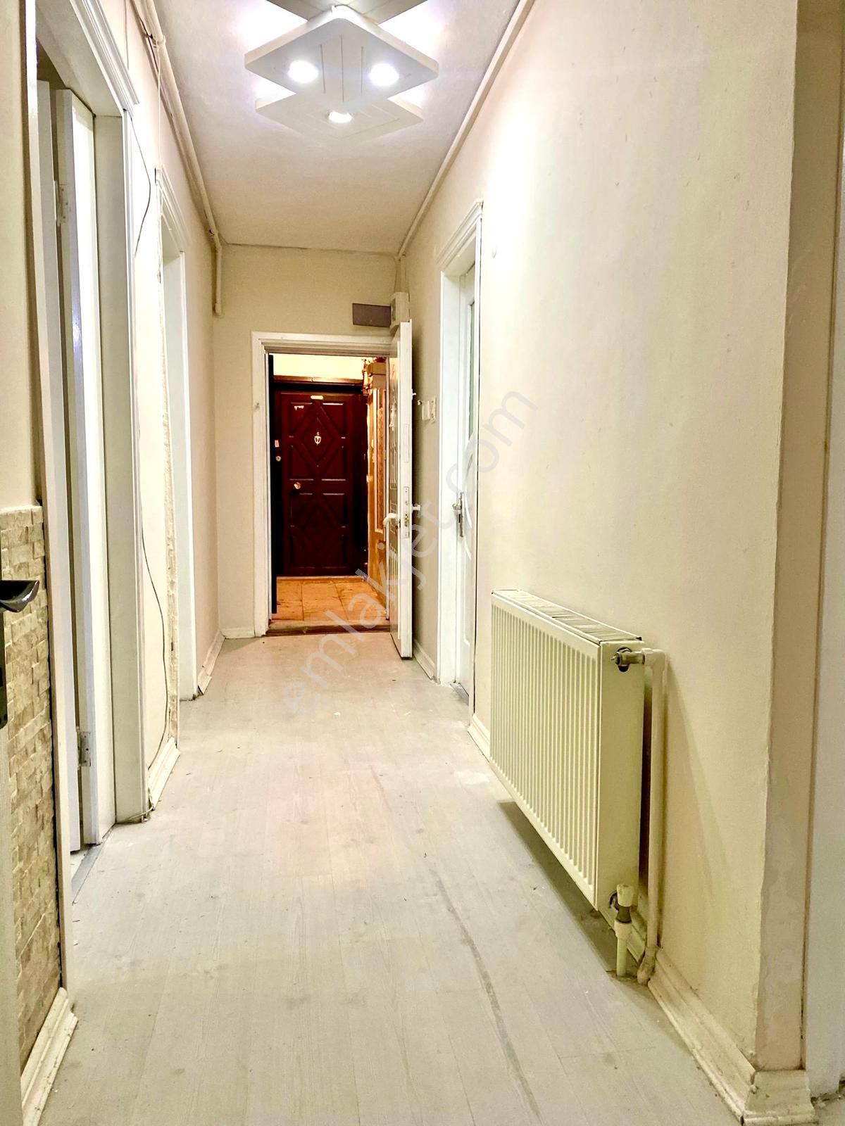 Zaimağa Caddesi 3+1 Doğalgazlı İçi Ful Yapılı - Görsel 24