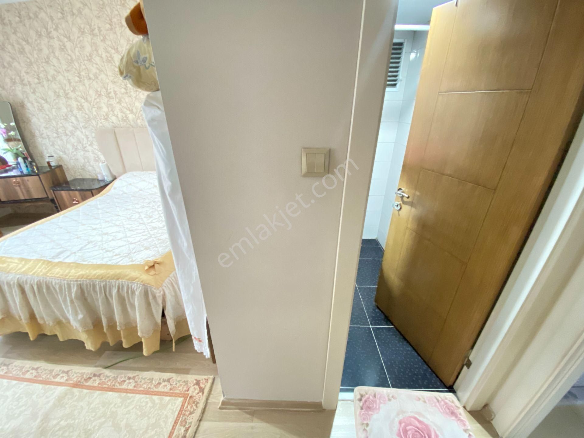 Gökçe Emlak'tan Saray Merkezde Güney Cepheli Satılık 3+1 Daire - Görsel 13