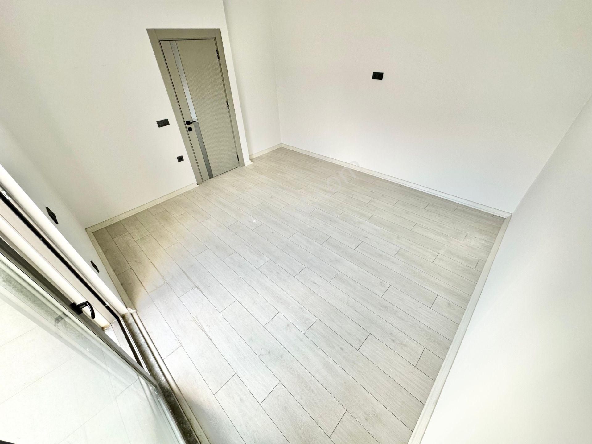 ꧁ay Emlaktan꧂akçay'da Muhteşem Konumlu Asansörlü Çift Banyolu Satılık 2+1 Şık Tasarım Dubleks Daire - Görsel 20