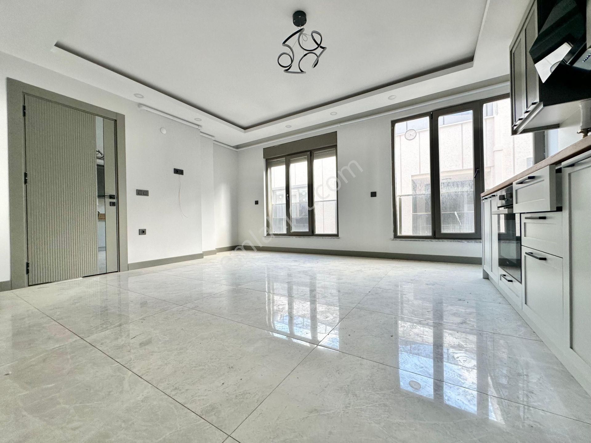 ꧁ay Emlaktan꧂akçay'da Muhteşem Konumlu Asansörlü Çift Banyolu Satılık 2+1 Şık Tasarım Dubleks Daire - Görsel 10