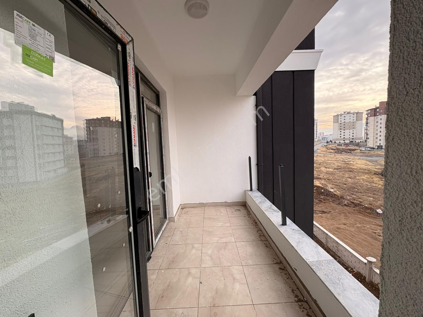 Arslan Mülk Ofisi //mimsin Şirintepe Pera Priva 2+1 Sıfır Daire - Görsel 4