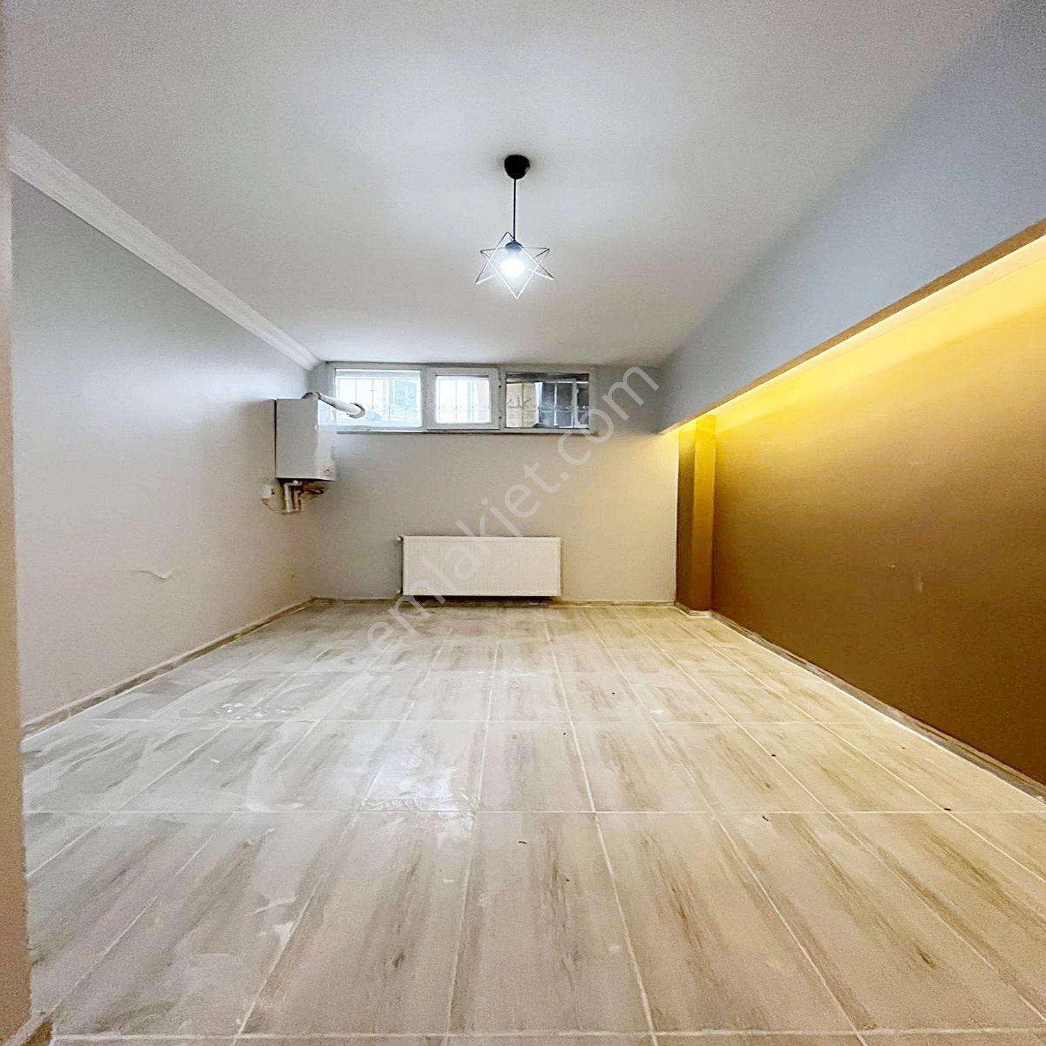 Metrobüsün Dibinde Bahçeli 1+1 Kiralık Daire - Görsel 12