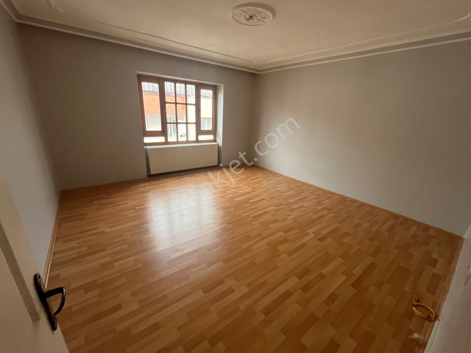Mç Emlak'tan Maraşal Çakmak Mahallesin'de 3+1 Satılık Daire - Görsel 4