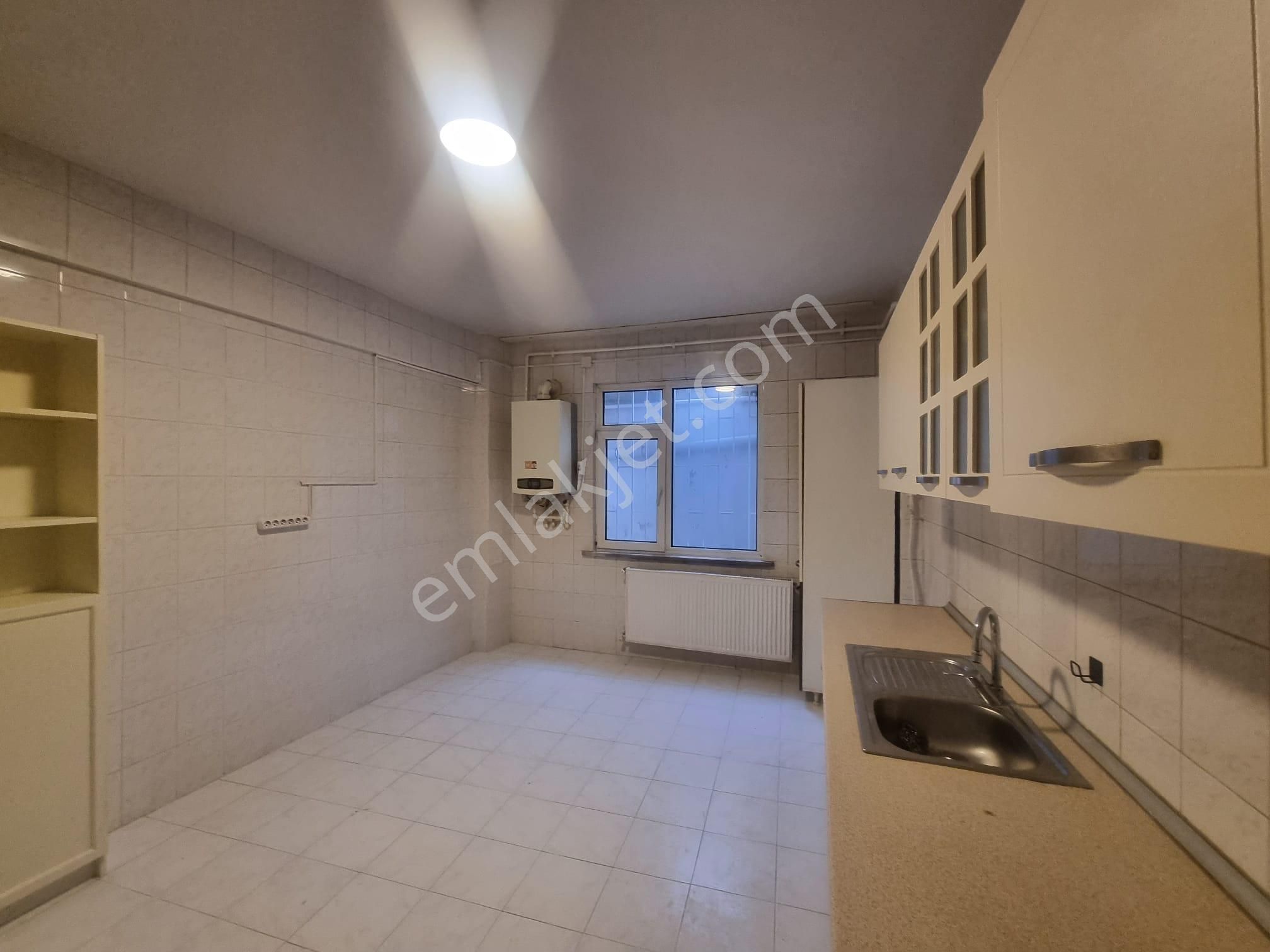 Tarabyaüstü Ömürtepe Ulaşım Çarşı Yakın 3+1 Bahçe Katı Daire - Görsel 19