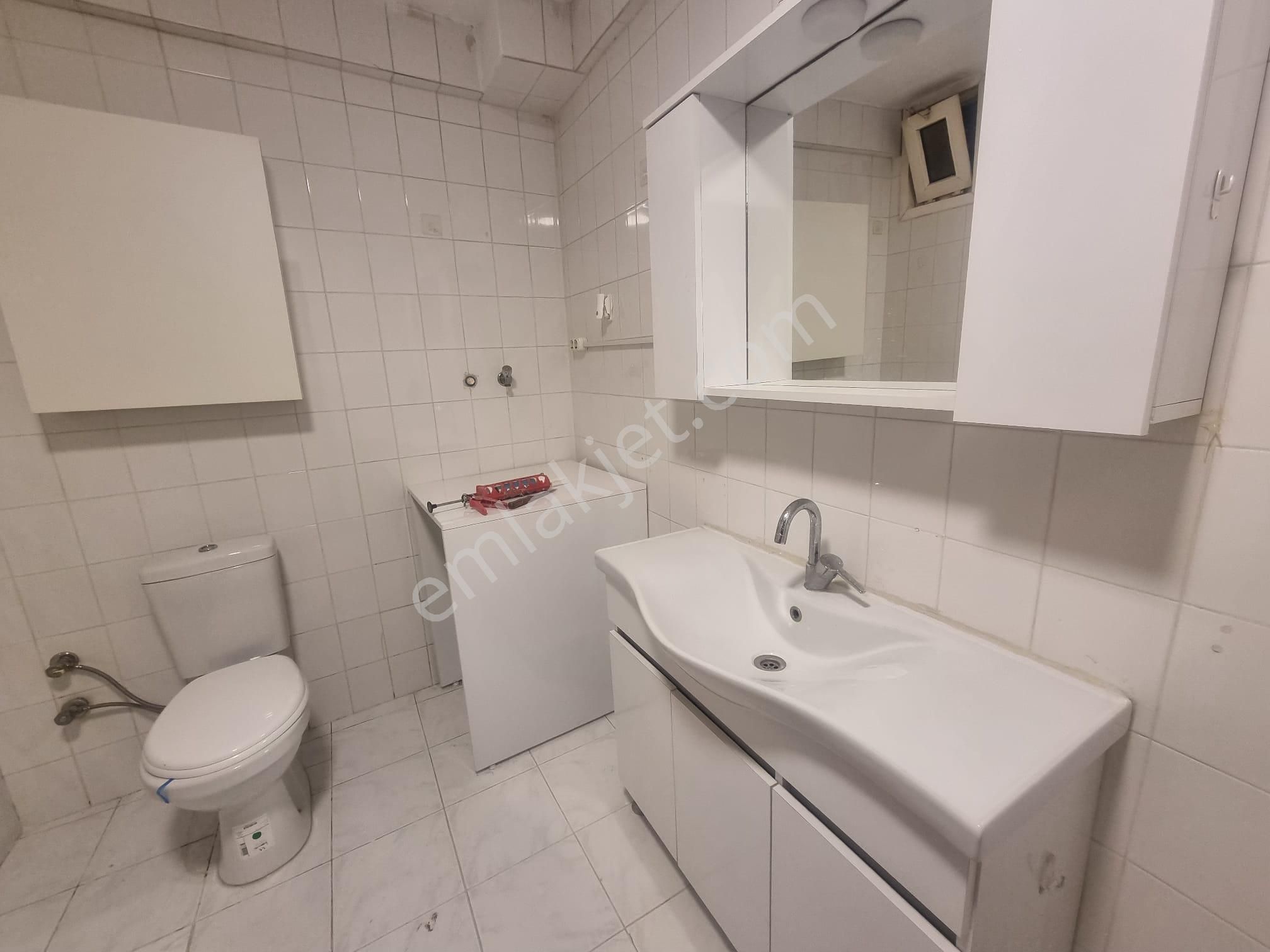 Tarabyaüstü Ömürtepe Ulaşım Çarşı Yakın 3+1 Bahçe Katı Daire - Görsel 3