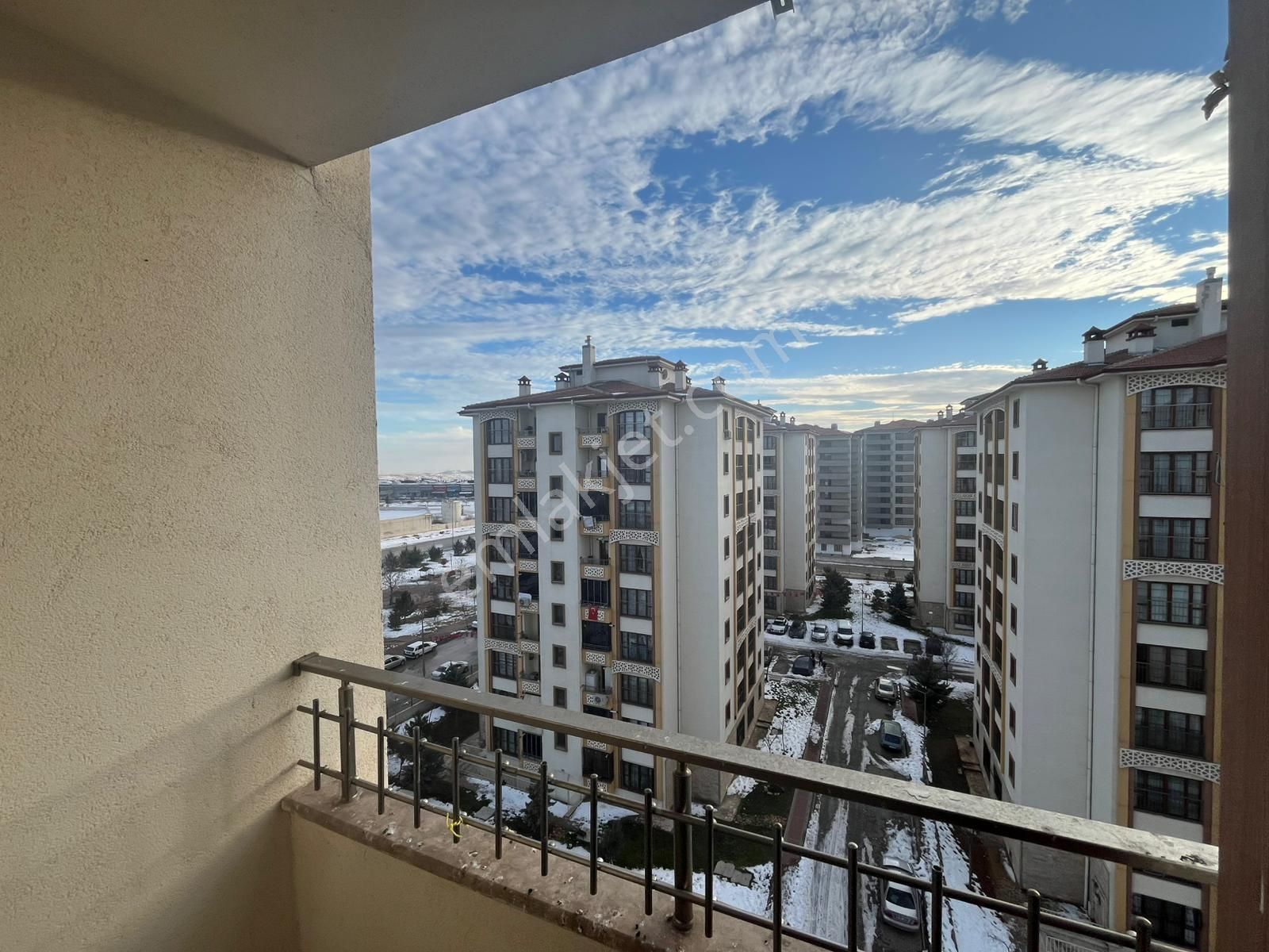 Mavikent Şehit Gazi Evlerinde Satılık 3+1 Daire - Görsel 14