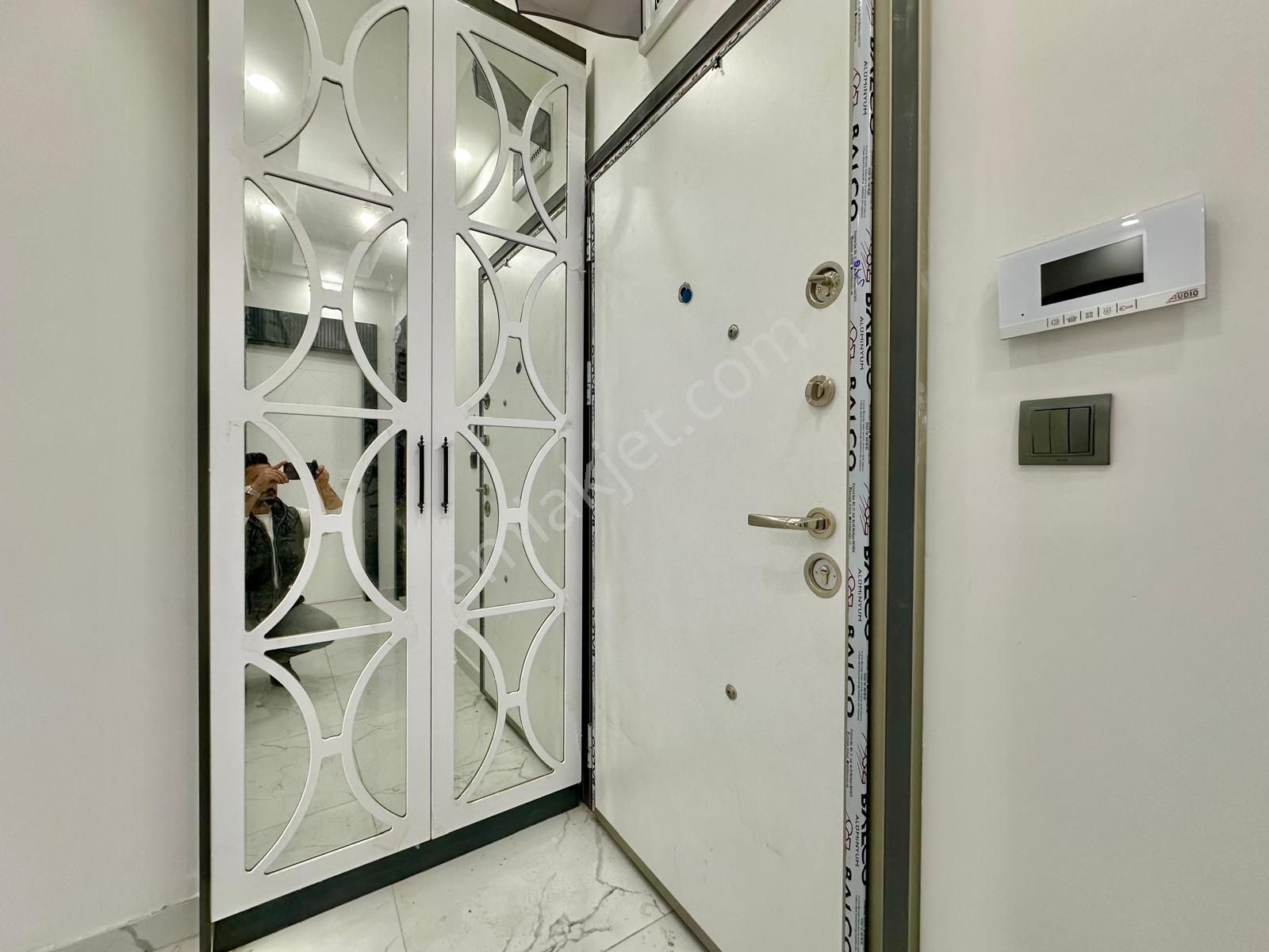 ꧁akçay Ay Emlak'tan꧂akçay'da Kapalı Otoparklı Denize Yakın Müstakil Tadında Satılık 2+1 Daire - Görsel 26