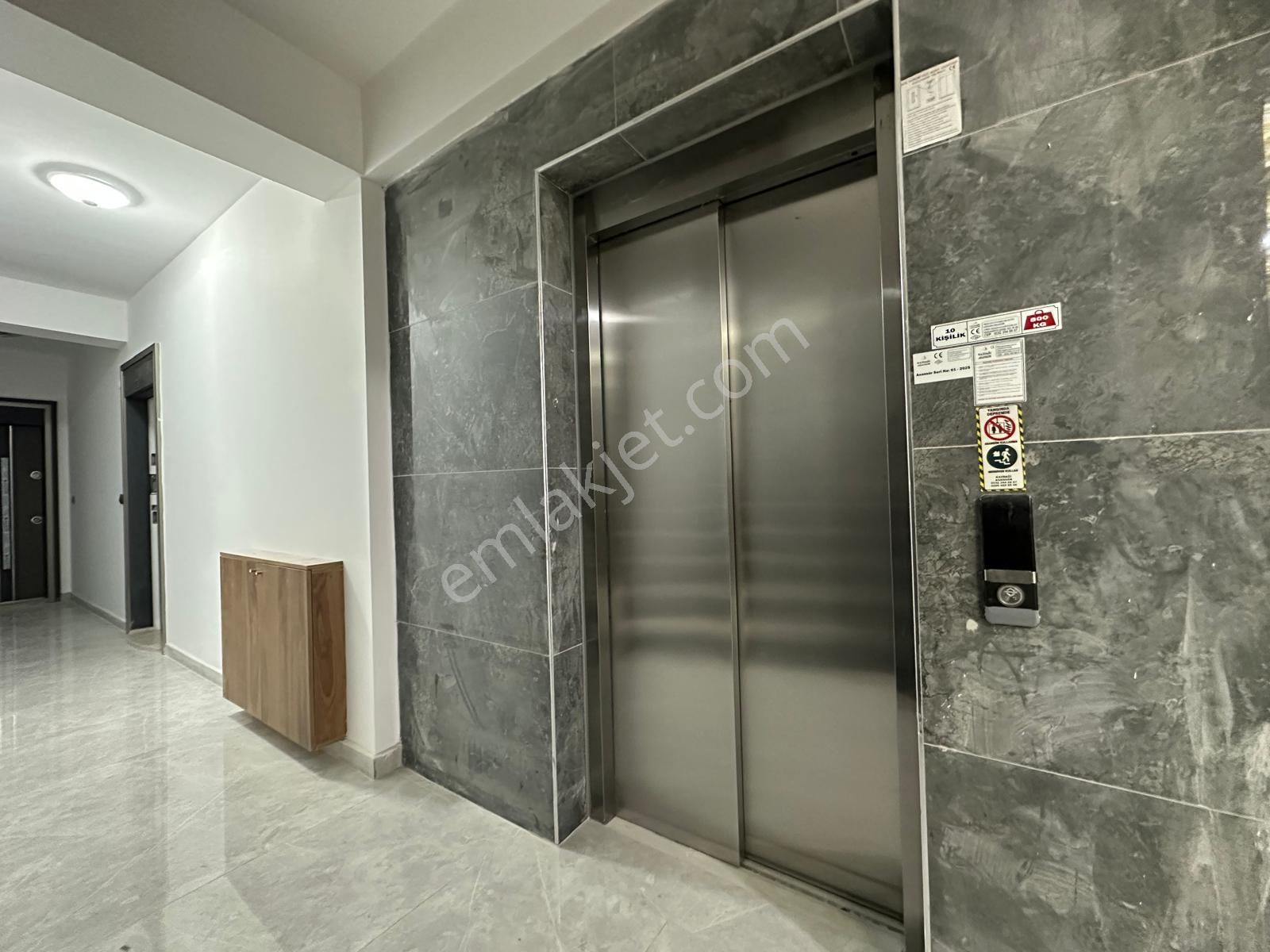 ꧁akçay Ay Emlak'tan꧂akçay'da Kapalı Otoparklı Denize Yakın Müstakil Tadında Satılık 2+1 Daire - Görsel 31