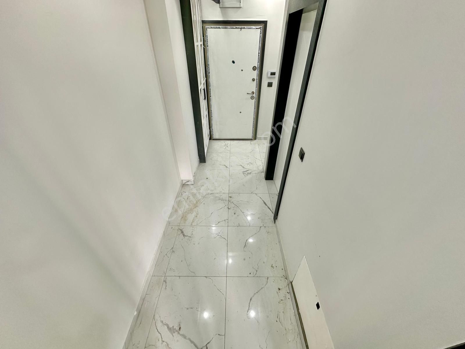 ꧁akçay Ay Emlak'tan꧂akçay'da Kapalı Otoparklı Denize Yakın Müstakil Tadında Satılık 2+1 Daire - Görsel 28