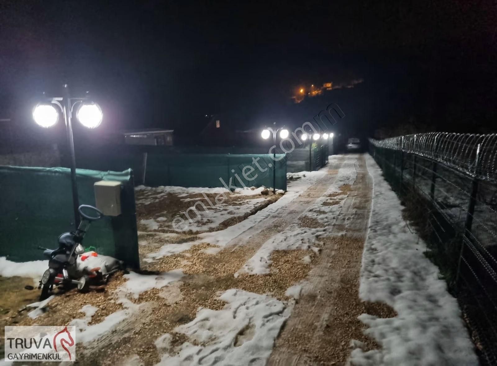 Truva Gayrimenkul Den Şile Yaka Mah. 1830m2 Fırsat.