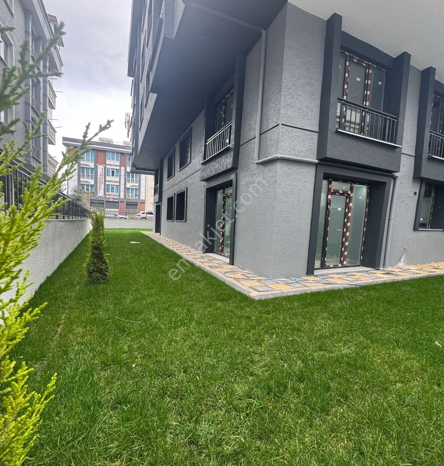 Beylikdüzü Yakuplu Da Satılık 2+1 Bahçe Kullanımlı Sıfır Daire - Görsel 2