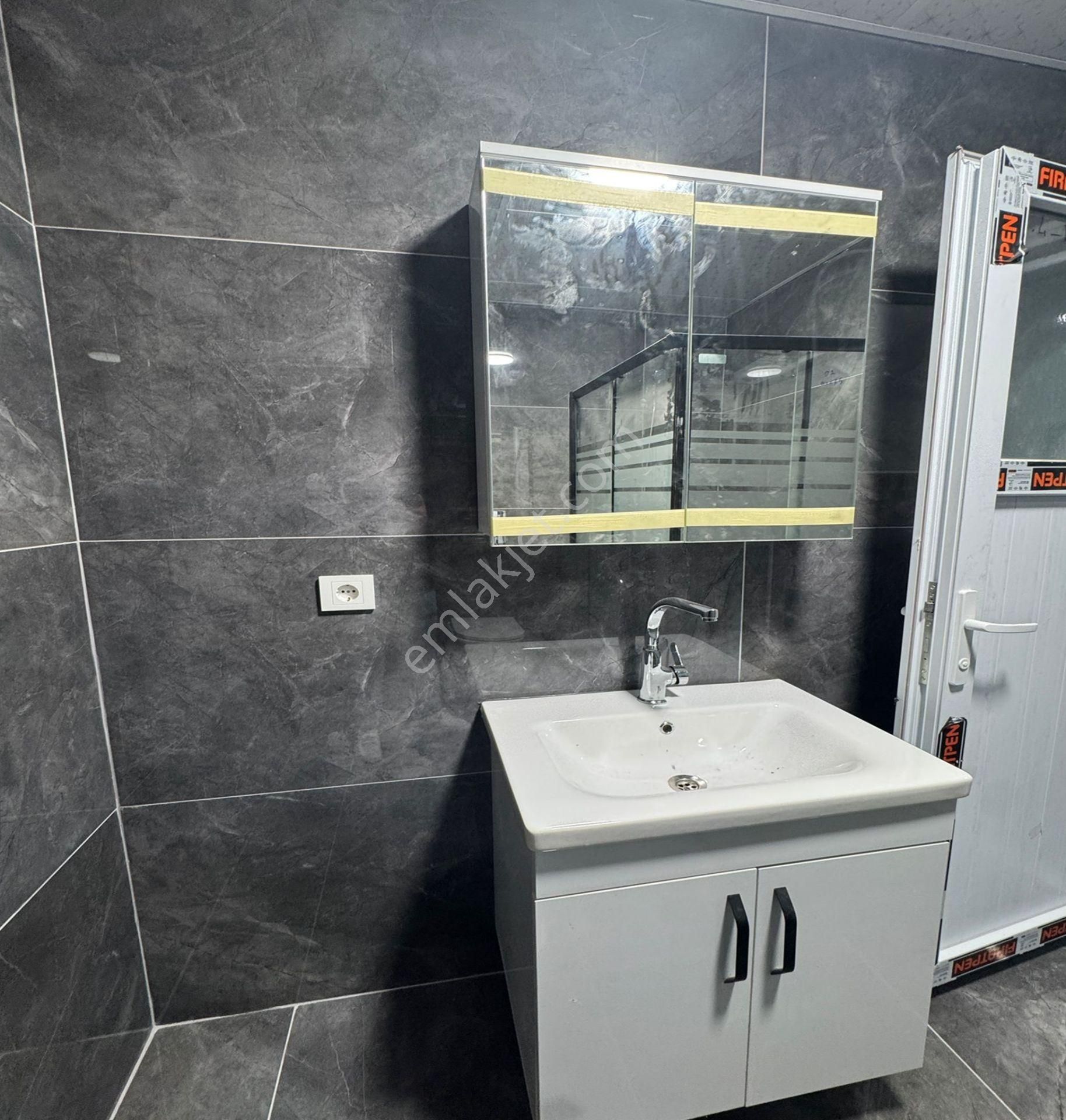 Beylikdüzü Yakuplu Da Satılık 2+1 Bahçe Kullanımlı Sıfır Daire - Görsel 13