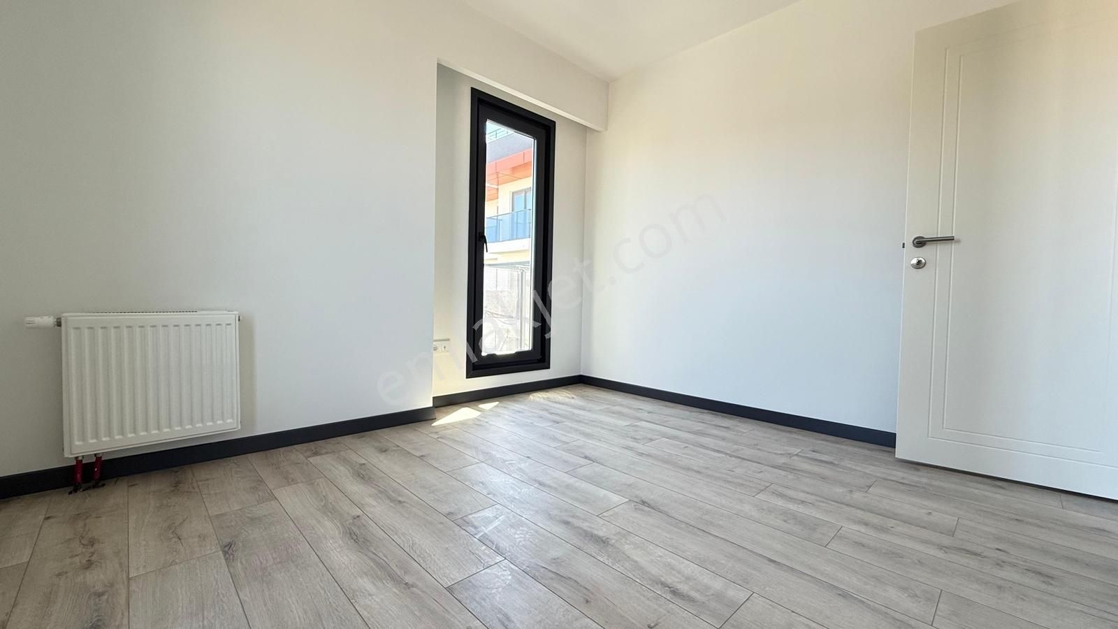 Talatpaşa Mari Vadi Evlerinde 2+1 Kiralık Daire Metrobüse 6dk - Görsel 8