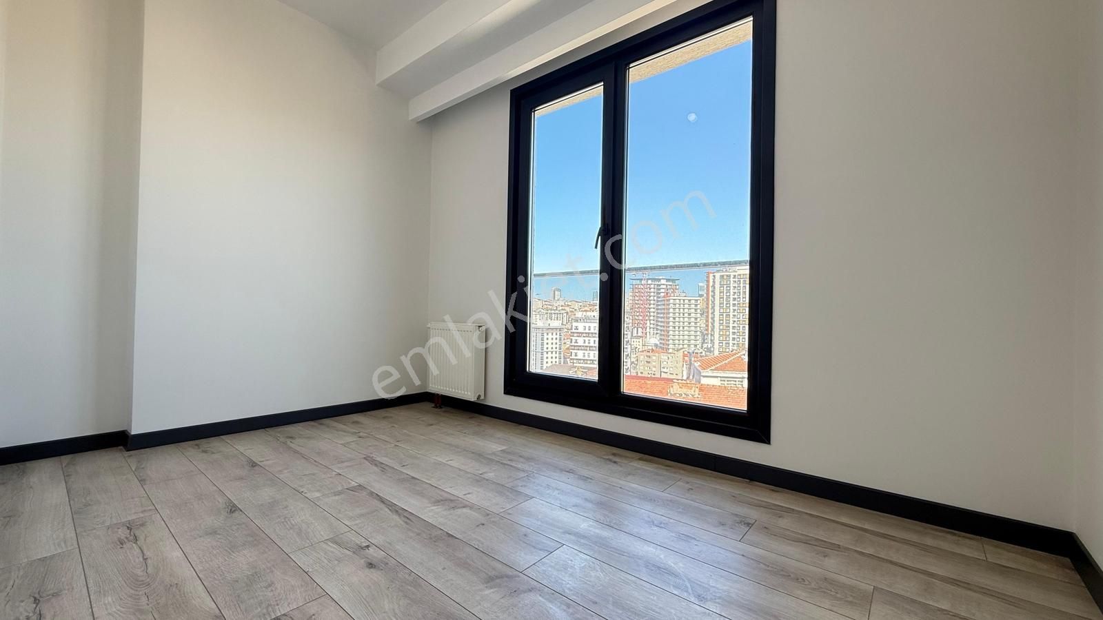 Talatpaşa Mari Vadi Evlerinde 2+1 Kiralık Daire Metrobüse 6dk - Görsel 31