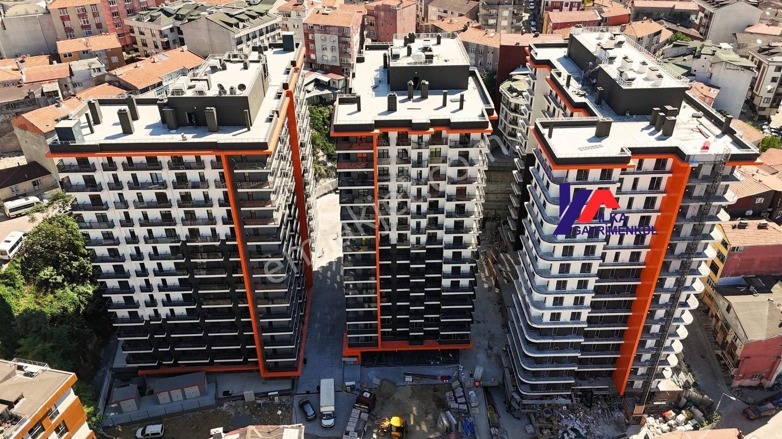 Talatpaşa Mari Vadi Evlerinde 2+1 Kiralık Daire Metrobüse 6dk - Görsel 30