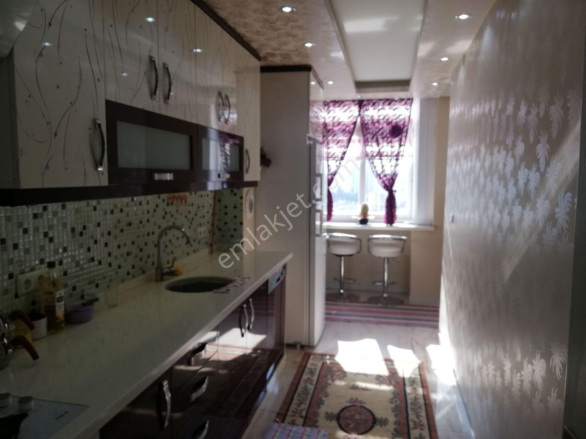 Adana Beyazevler Özal Bulvarına İller Bankası. Yakın Otoban Kavşağında Eşyalı 2+1 Kiralık Daire - Görsel 14