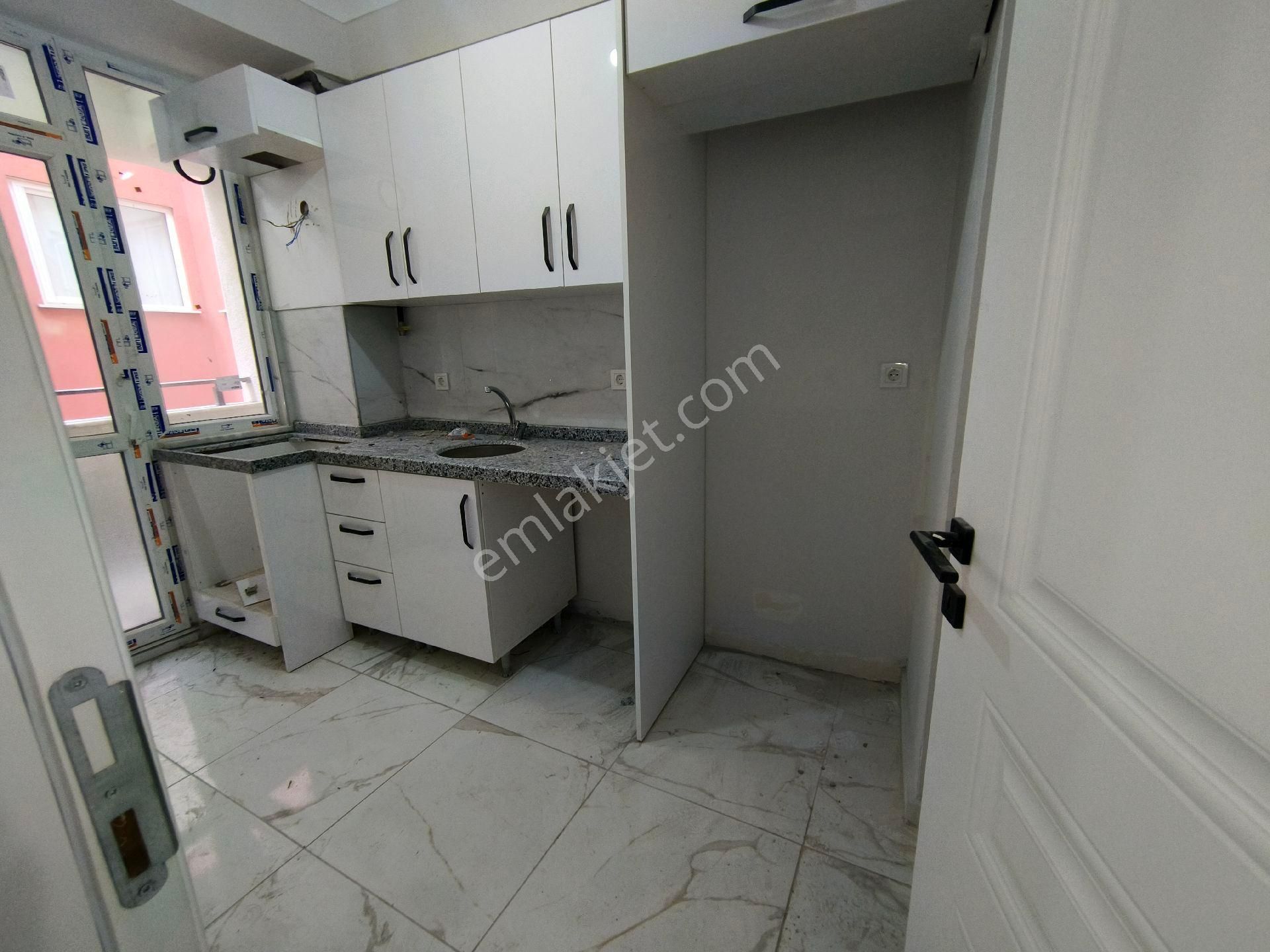 Güneyden Sıfır Binada Krediye Uygun 2+1.85 M2 Balkonlu Daire - Görsel 7