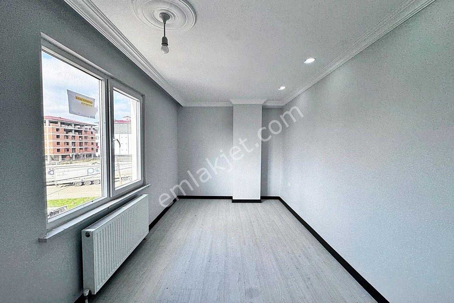 Akyüz Gayrimenkul Den; Okullar Bolgesınde Iskanlı Satılık Sıfır 3+1 Daıre - Görsel 12