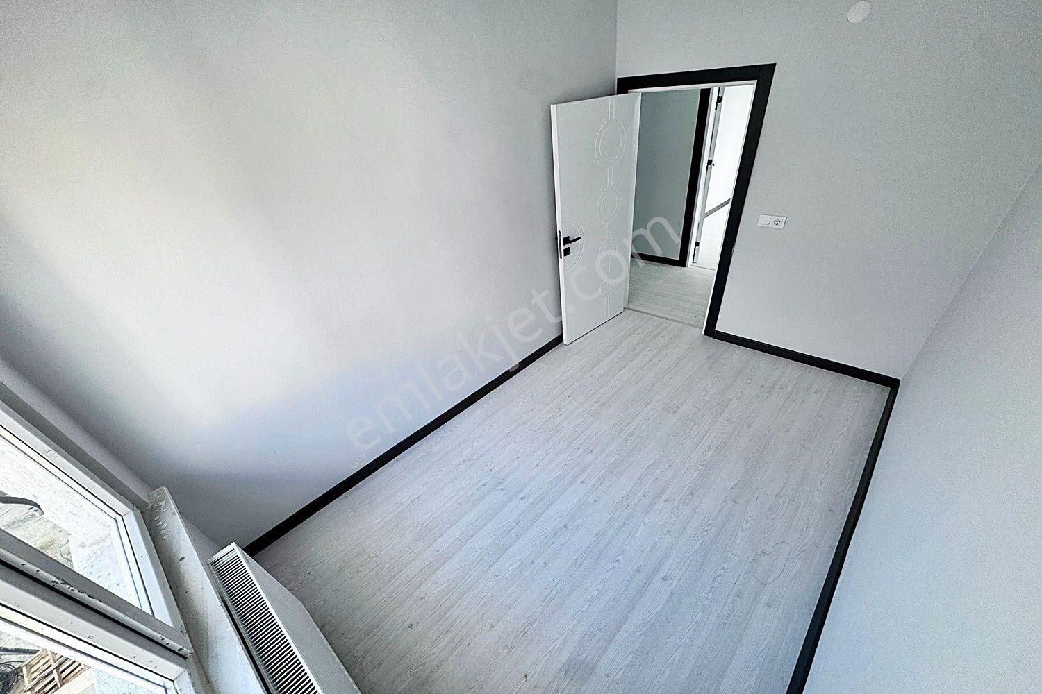 Akyüz Gayrimenkul Den; Okullar Bolgesınde Iskanlı Satılık Sıfır 3+1 Daıre - Görsel 15