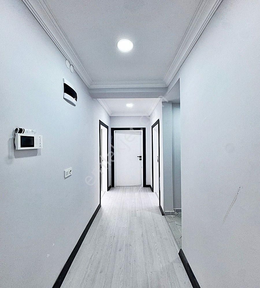 Akyüz Gayrimenkul Den; Okullar Bolgesınde Iskanlı Satılık Sıfır 3+1 Daıre - Görsel 25