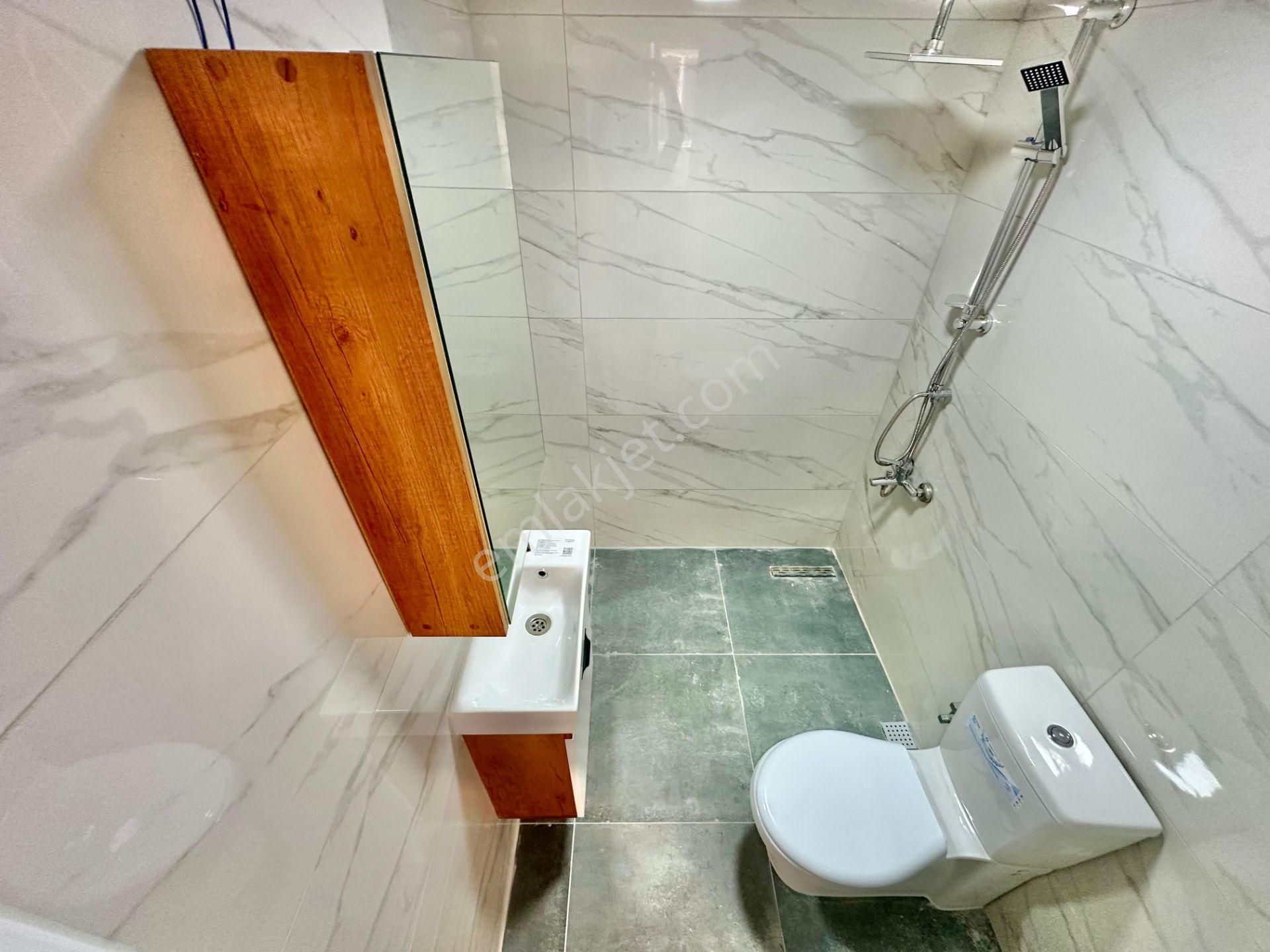 ꧁akçay Ay Emlaktan꧂ Türk Hamamlı Şık Tasarımlı Ebeveyn Banyolu Ön Cephe Satılık 3+1 Daire - Görsel 24