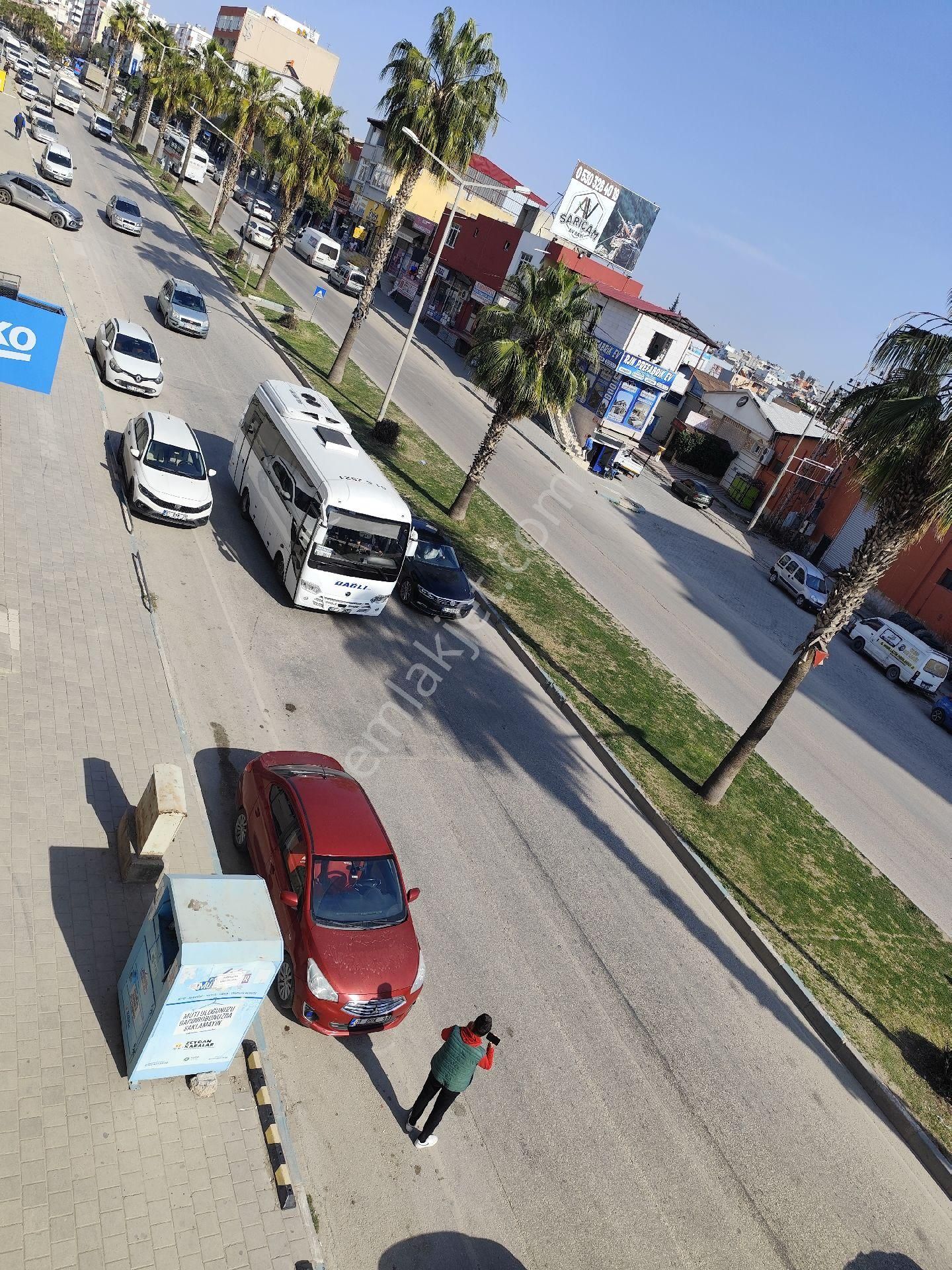 Kozanyolu'nda Süper Konumda Kiralık 2+1 Az Katlı Doğalgazlı Daire!