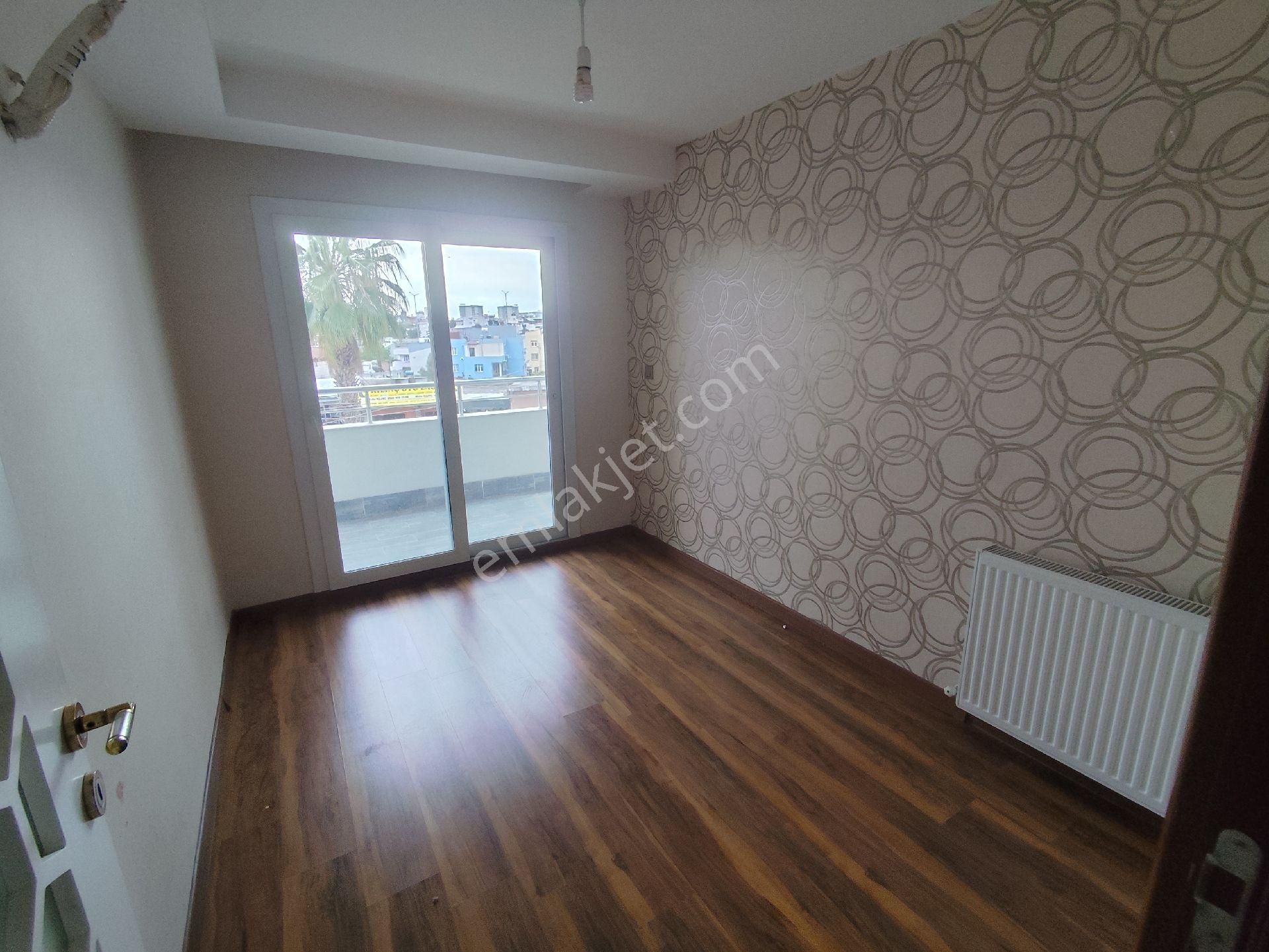 Kozanyolu'nda Süper Konumda Kiralık 2+1 Az Katlı Doğalgazlı Daire! - Görsel 14