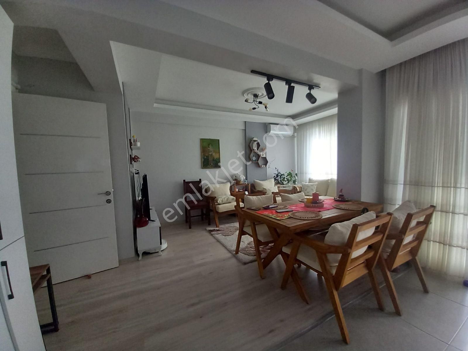 Atatürk'te 135 M2 Ön Cephe - Görsel 14