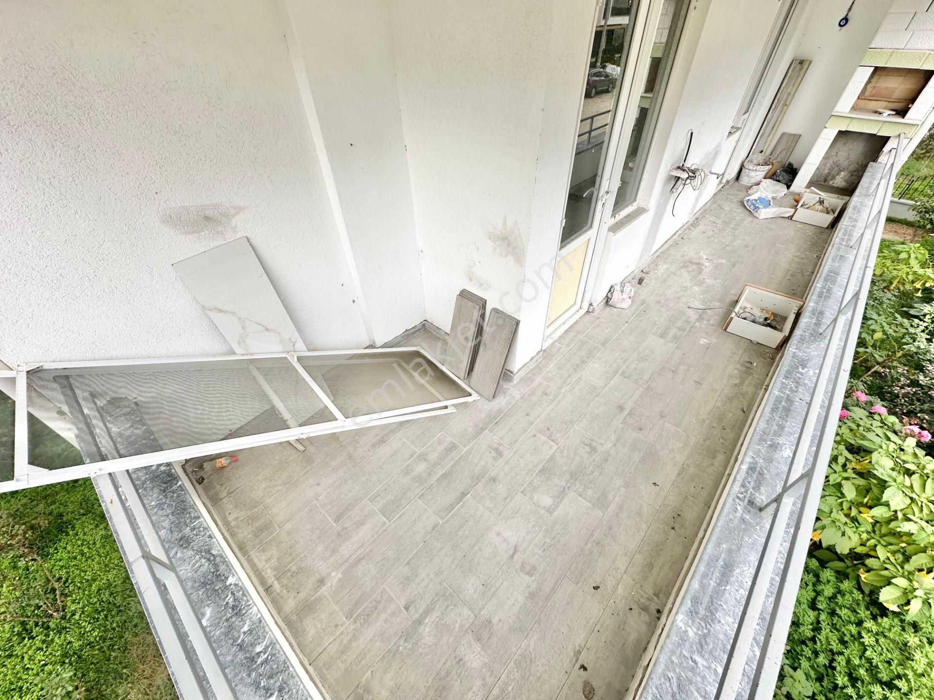 ꧁ay Emlaktan꧂akçay'da Denize Yakın Arakat Ön Cephe 3+1 Lüx Daire - Görsel 10