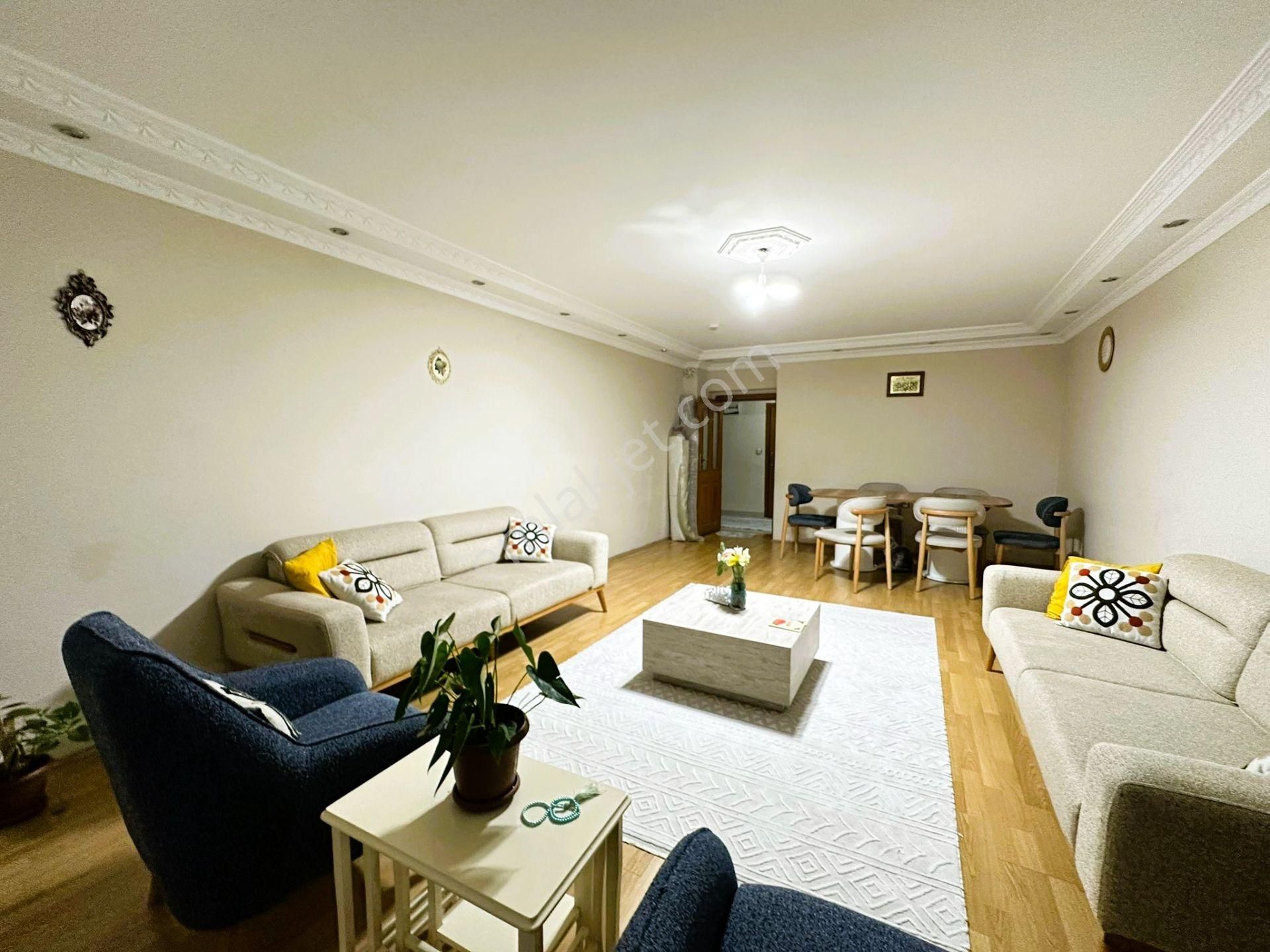 Gökçe Emlak'tan Merkezi Konumda 4+1 K.otoparklı Daire - Görsel 17