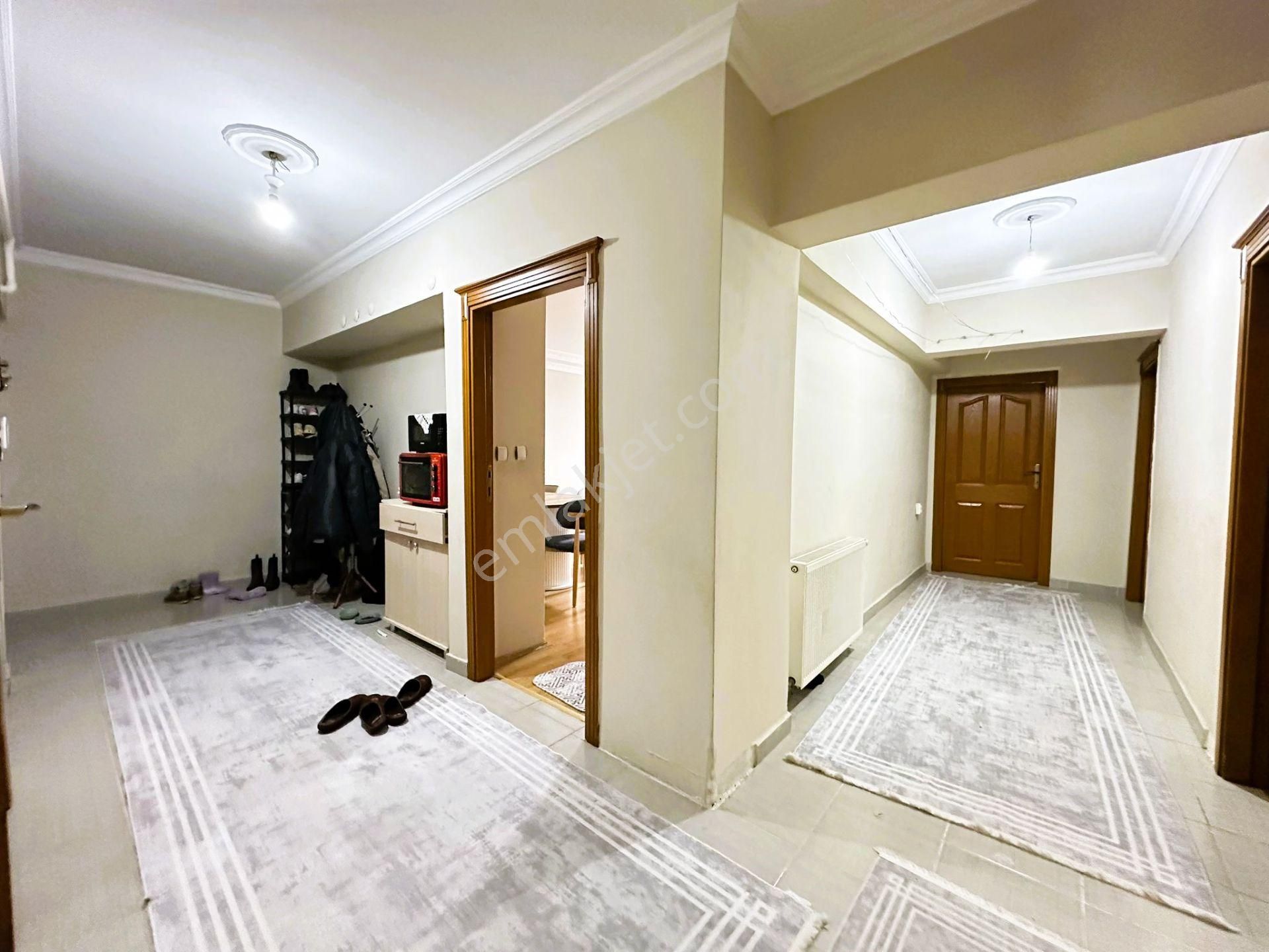 Gökçe Emlak'tan Merkezi Konumda 4+1 K.otoparklı Daire - Görsel 21