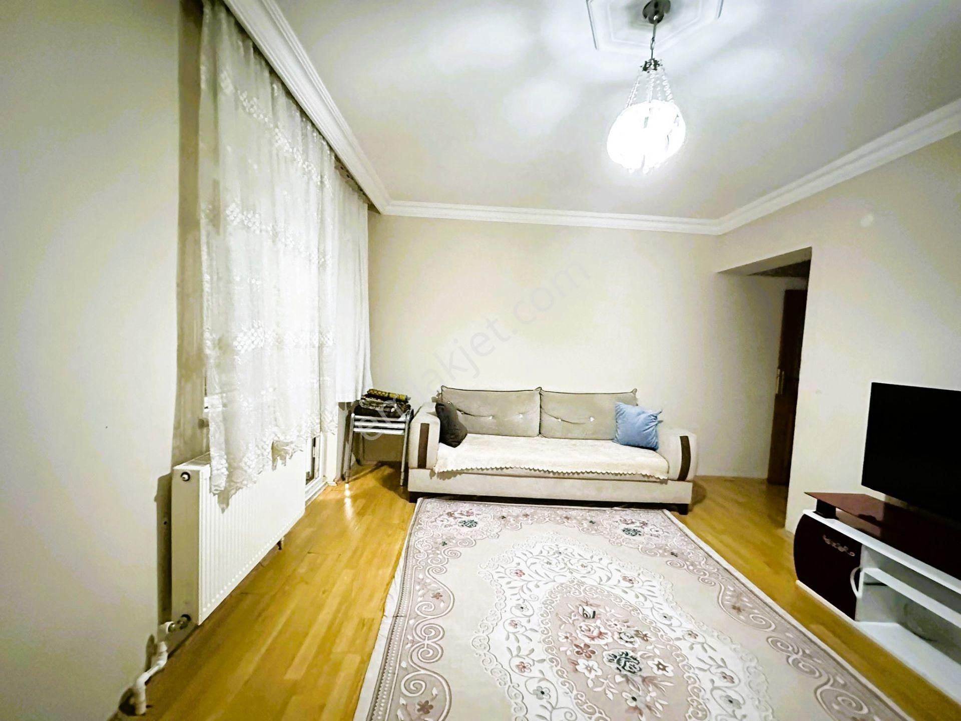 Gökçe Emlak'tan Merkezi Konumda 4+1 K.otoparklı Daire - Görsel 7