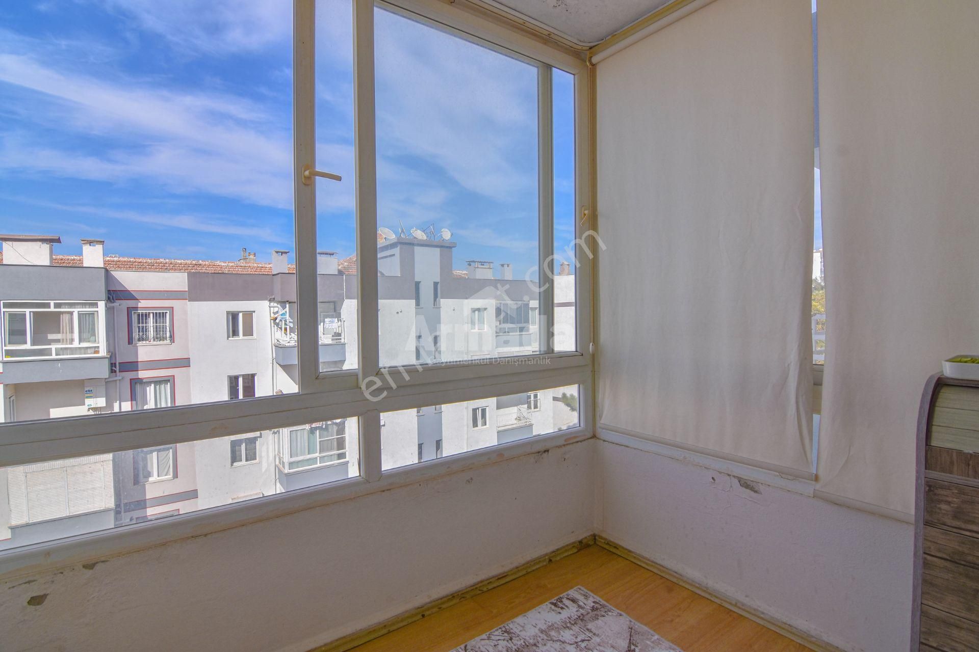 Kuşadası Kadınlar Denizi'nde Fırsat 2+1 Daire - Görsel 5