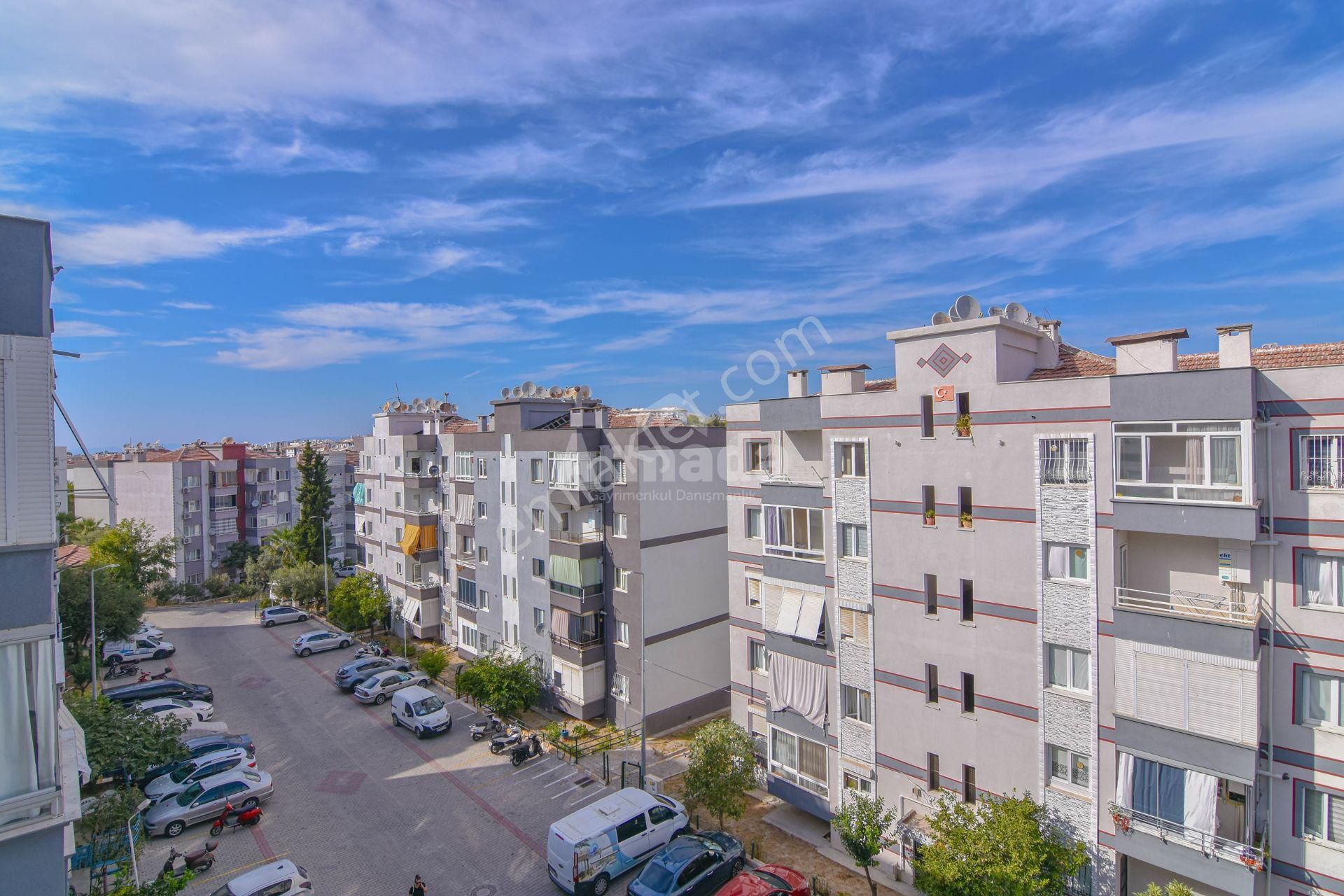 Kuşadası Kadınlar Denizi'nde Fırsat 2+1 Daire - Görsel 6