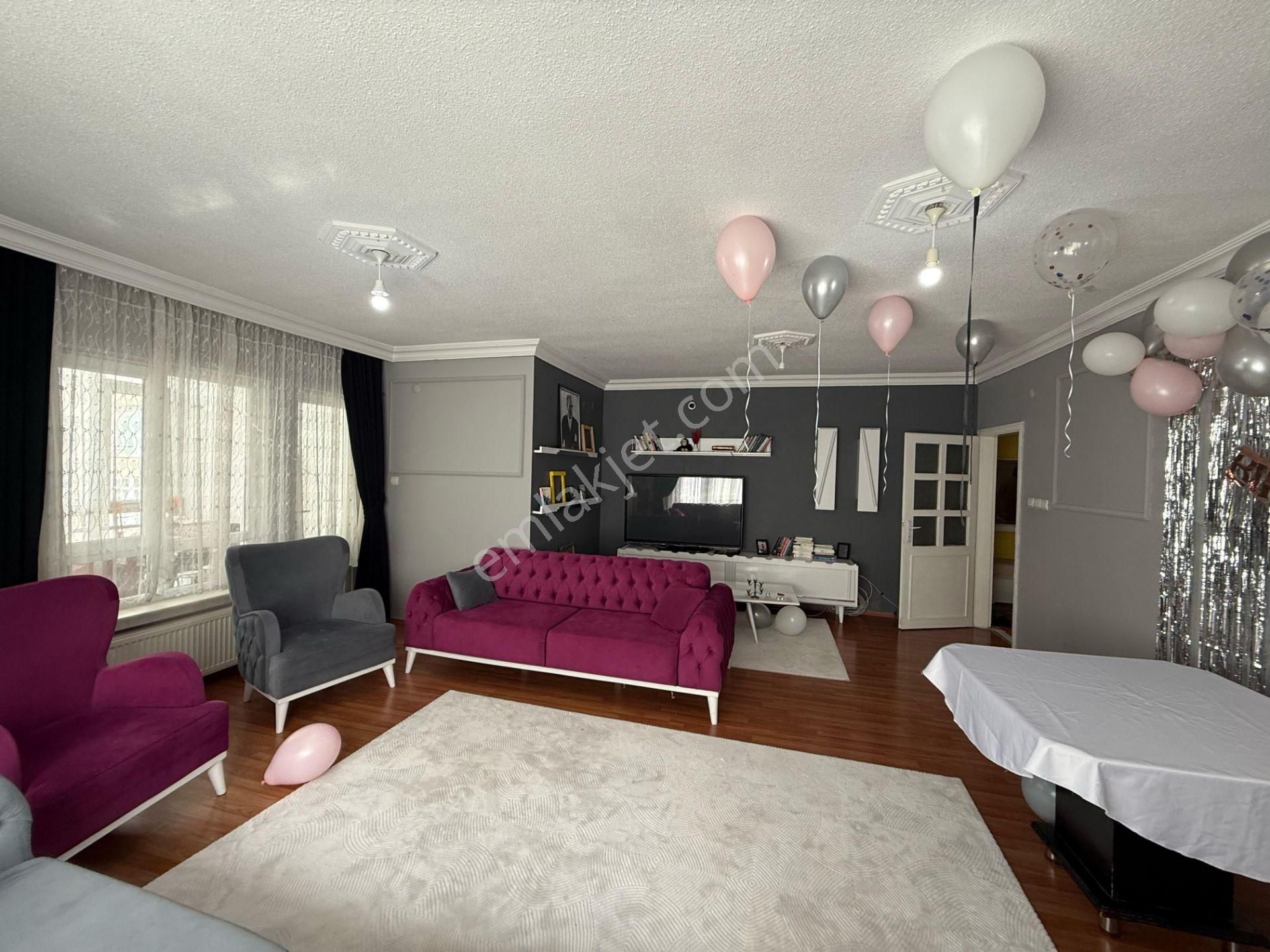 Kalecik Emlak'tan Asansörlü 2. Kat Batı, Masrafsız, 3+1 125m² - Görsel 12