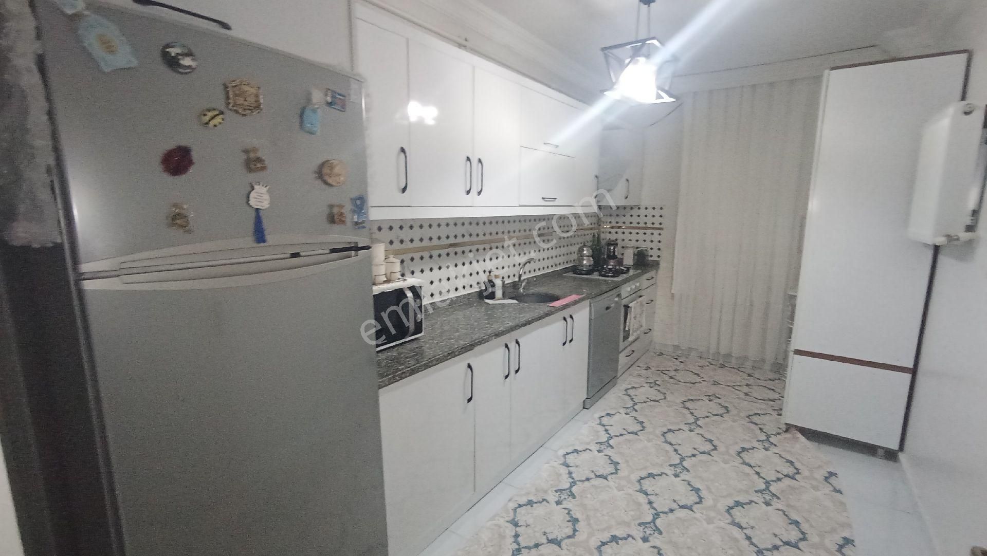 Konumu Güzel Bakımlı Bahceli 2+1 Giriş Kat Daire - Görsel 3