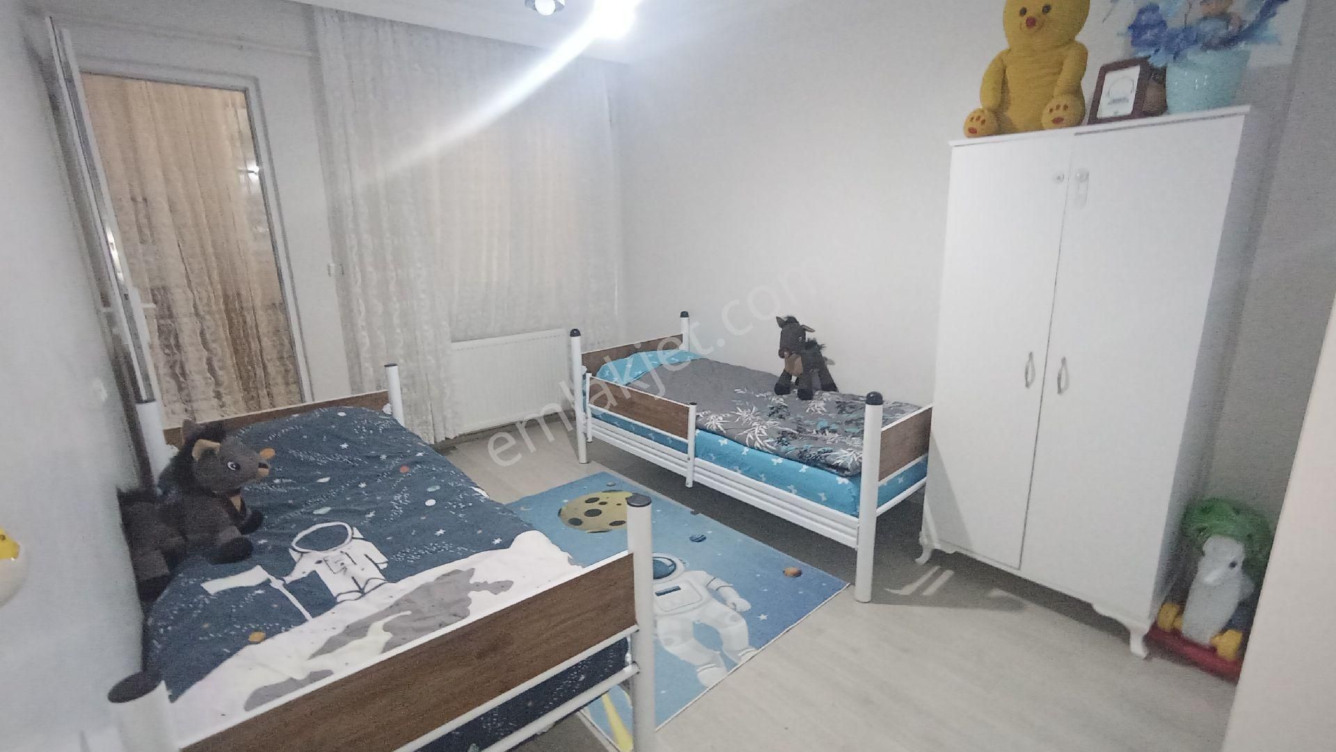 Konumu Güzel Bakımlı Bahceli 2+1 Giriş Kat Daire - Görsel 13