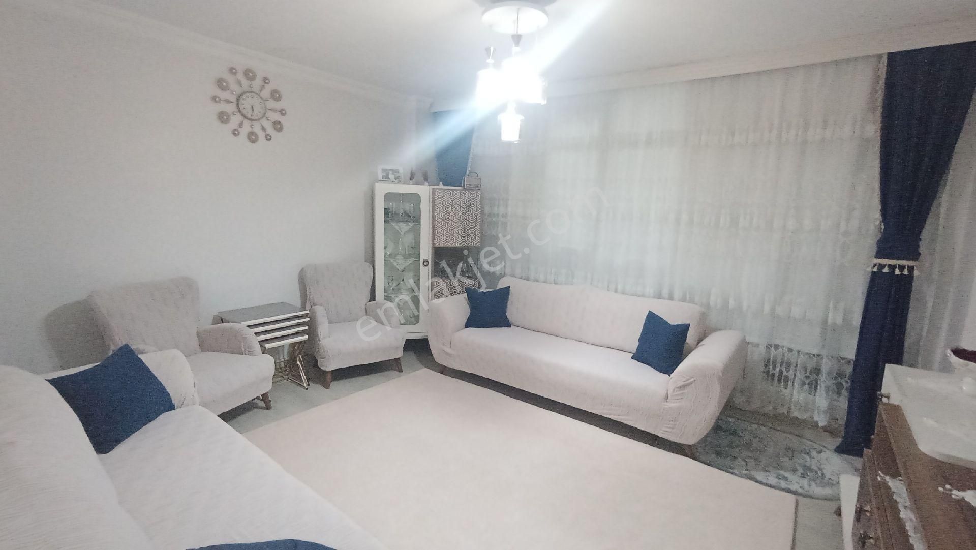 Konumu Güzel Bakımlı Bahceli 2+1 Giriş Kat Daire - Görsel 4