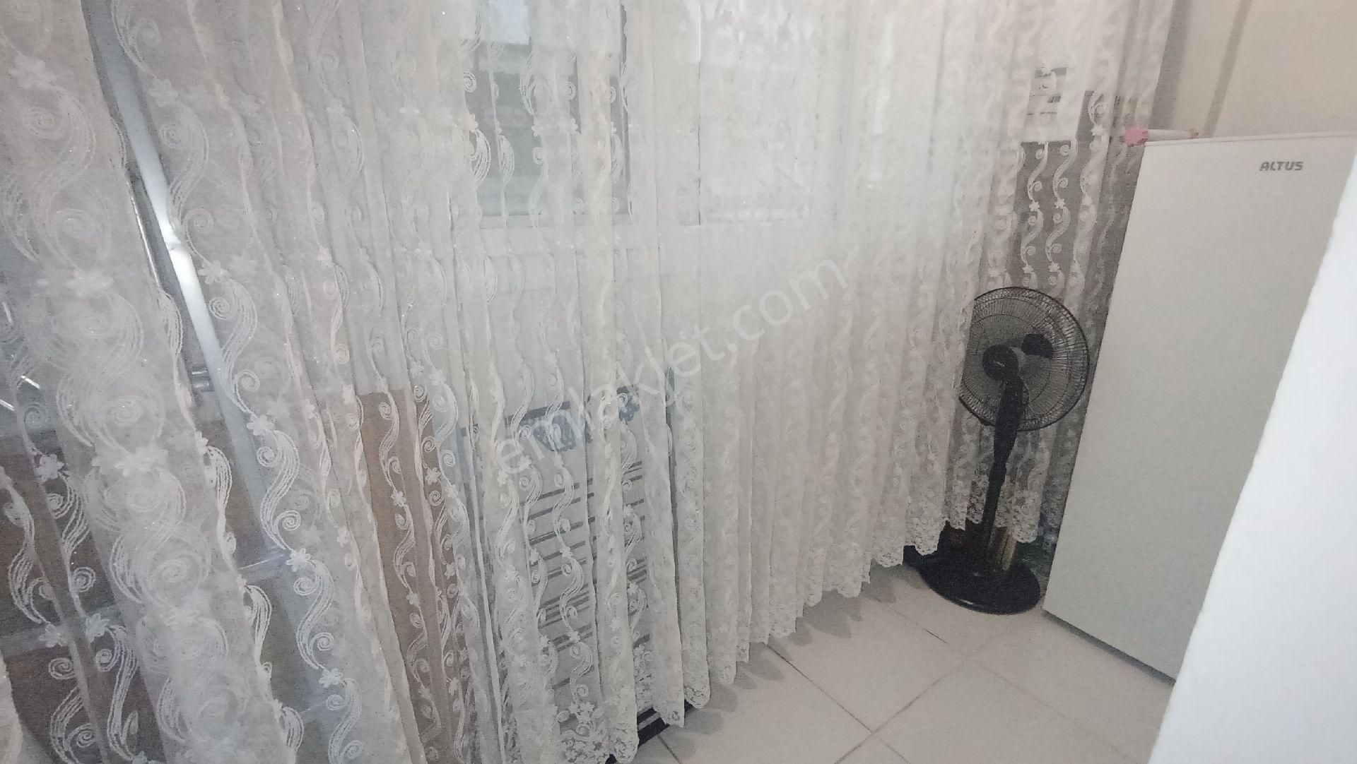 Konumu Güzel Bakımlı Bahceli 2+1 Giriş Kat Daire - Görsel 14