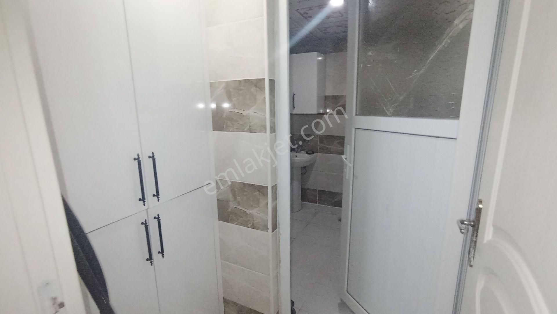 Konumu Güzel Bakımlı Bahceli 2+1 Giriş Kat Daire - Görsel 27